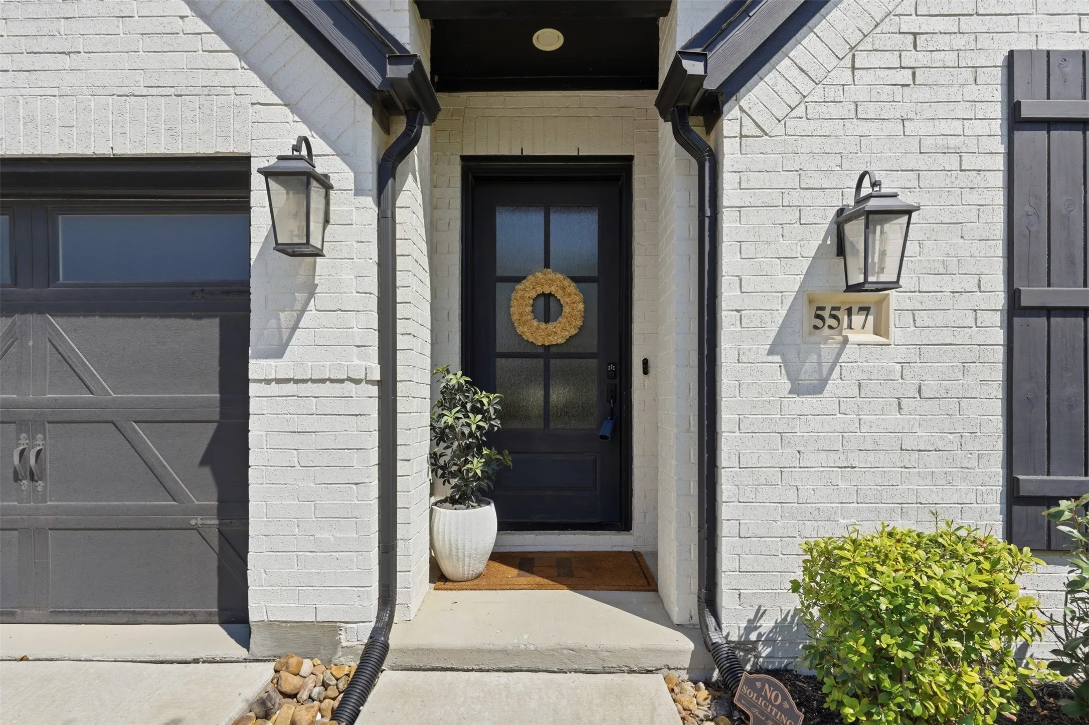 Single Family Residence For Sale in Tarrant County , 5517 George Creek Road, Fort Worth, Texas 76126, 4 Bedroom, 3 Bathroom, 2 Garage spaces, 2,579 Sqft, built in 2020, mls#21369970, Real Estate Agent in Fort Worth, Homes For Sale in Tarrant county, Homes For Sale in Fort Worth, Realtor in Fort Worth Texas, Real Estate Brokerage Independent Realty Texas, Luminita Cordes Realtor