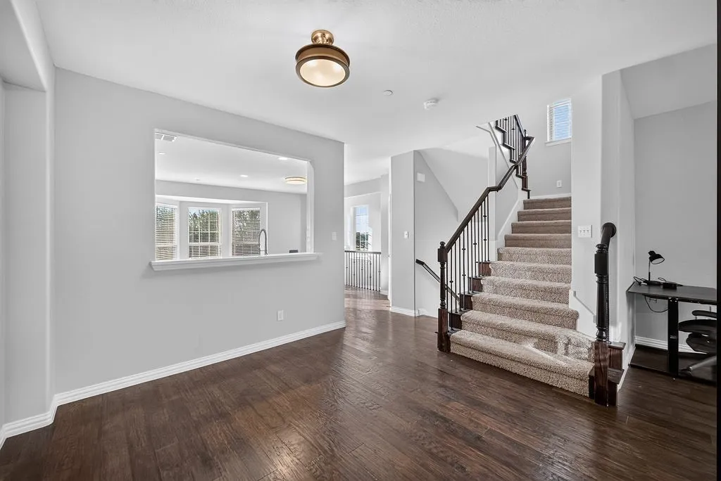 Townhouse For Rent in Dallas County , 7880 Oxer Drive, Irving, Texas 75063, 4 Bedroom, 4 Bathroom, 2 Garage spaces, 2,273 Sqft, built in 2010, mls#21371749, Real Estate Agent in Irving, Homes For Rent in Dallas county, Homes For Rent in Irving, Realtor in Irving Texas, Real Estate Brokerage Independent Realty Texas, Luminita Cordes Realtor