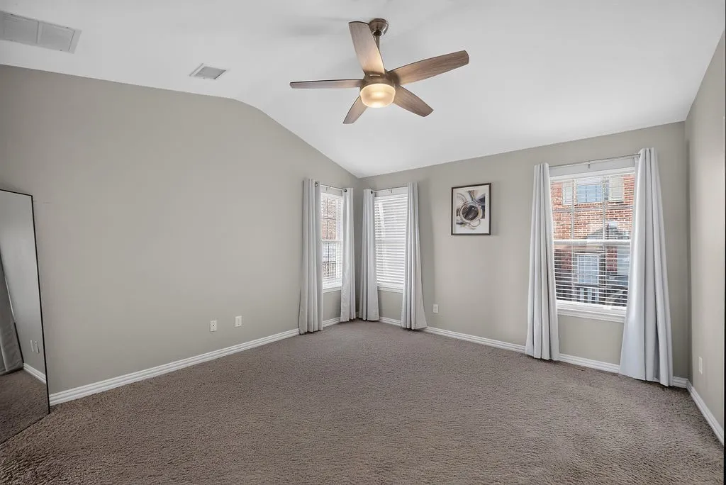 Townhouse For Rent in Dallas County , 7880 Oxer Drive, Irving, Texas 75063, 4 Bedroom, 4 Bathroom, 2 Garage spaces, 2,273 Sqft, built in 2010, mls#21371749, Real Estate Agent in Irving, Homes For Rent in Dallas county, Homes For Rent in Irving, Realtor in Irving Texas, Real Estate Brokerage Independent Realty Texas, Luminita Cordes Realtor
