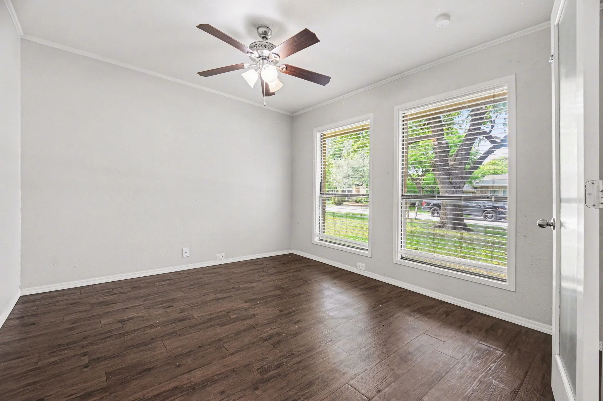 Single Family Residence For Sale in Collin County , 3708 Trilogy Drive, Plano, Texas 75075, 4 Bedroom, 2 Bathroom, 2 Garage spaces, 2,217 Sqft, built in 1982, mls#21371755, Real Estate Agent in Plano, Homes For Sale in Collin county, Homes For Sale in Plano, Realtor in Plano Texas, Real Estate Brokerage Independent Realty Texas, Luminita Cordes Realtor