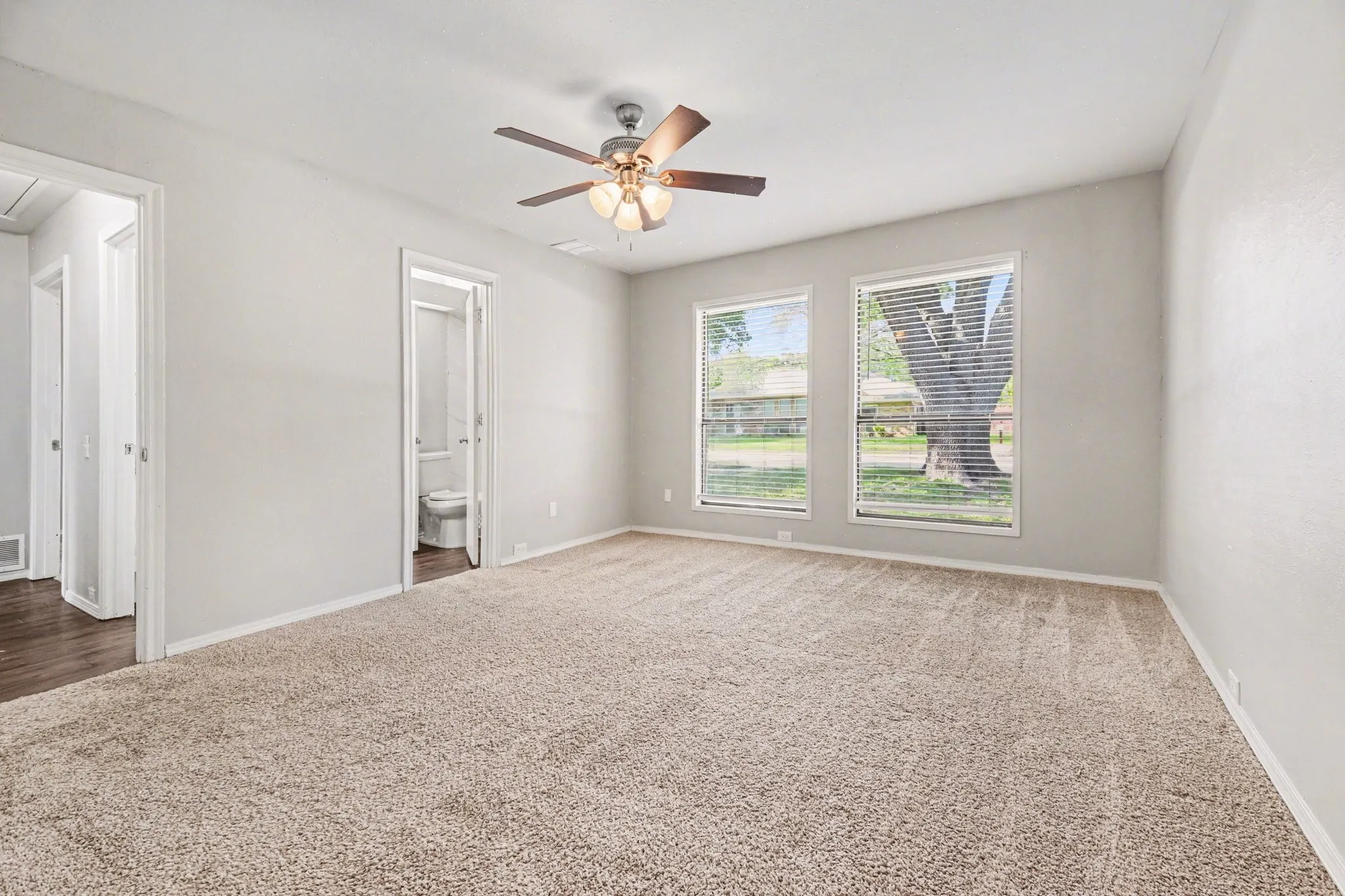 Single Family Residence For Sale in Collin County , 3708 Trilogy Drive, Plano, Texas 75075, 4 Bedroom, 2 Bathroom, 2 Garage spaces, 2,217 Sqft, built in 1982, mls#21371755, Real Estate Agent in Plano, Homes For Sale in Collin county, Homes For Sale in Plano, Realtor in Plano Texas, Real Estate Brokerage Independent Realty Texas, Luminita Cordes Realtor