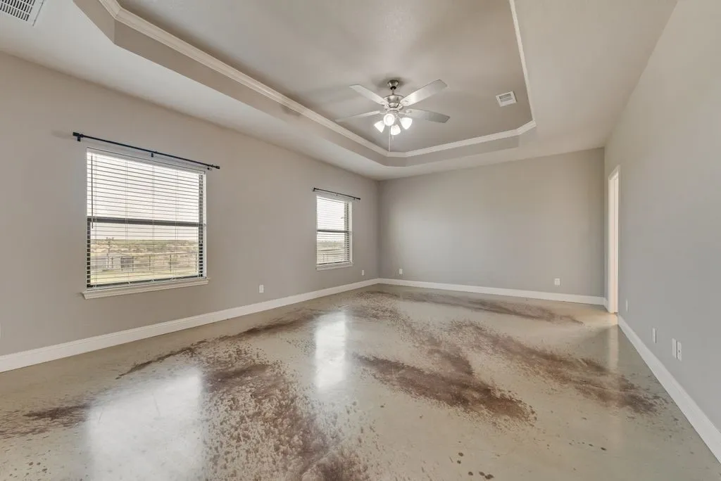 Single Family Residence For Sale in Parker County , 461 Pearson Ranch Road, Weatherford, Texas 76087, 4 Bedroom, 3 Bathroom, 2 Garage spaces, 3,052 Sqft, built in 2018, mls#21371733, Real Estate Agent in Weatherford, Homes For Sale in Parker county, Homes For Sale in Weatherford, Realtor in Weatherford Texas, Real Estate Brokerage Independent Realty Texas, Luminita Cordes Realtor