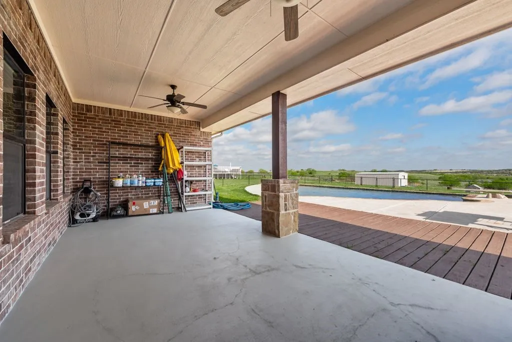 This patio was set up with ceiling fans, and plenty of room for your outdoor entertainment.