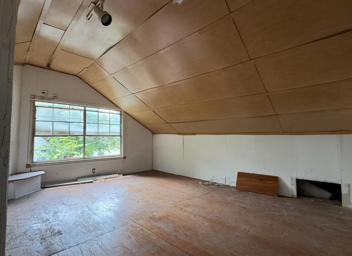 Improved Land For Sale in Collin County , 1018 N College Street, Mc Kinney, Texas 75069, 0, 0, Garage spaces, 0 Sqft, built in 1960, mls#21371718, Real Estate Agent in Mc Kinney, Homes For Sale in Collin county, Homes For Sale in Mc Kinney, Realtor in Mc Kinney Texas, Real Estate Brokerage Independent Realty Texas, Luminita Cordes Realtor