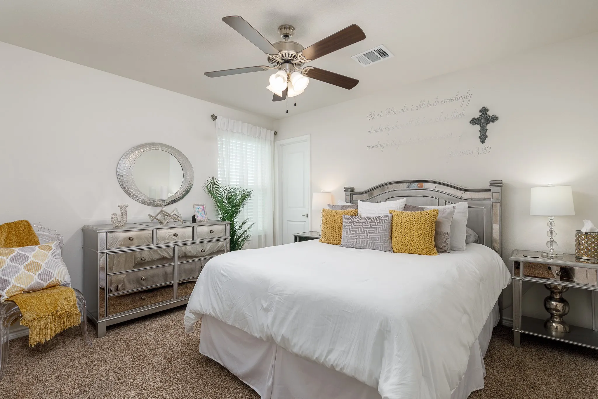 Single Family Residence For Sale in Collin County , 1631 Massey Lane, Mc Kinney, Texas 75071, 4 Bedroom, 4 Bathroom, 2 Garage spaces, 2,274 Sqft, built in 2021, mls#21369775, Real Estate Agent in Mc Kinney, Homes For Sale in Collin county, Homes For Sale in Mc Kinney, Realtor in Mc Kinney Texas, Real Estate Brokerage Independent Realty Texas, Luminita Cordes Realtor