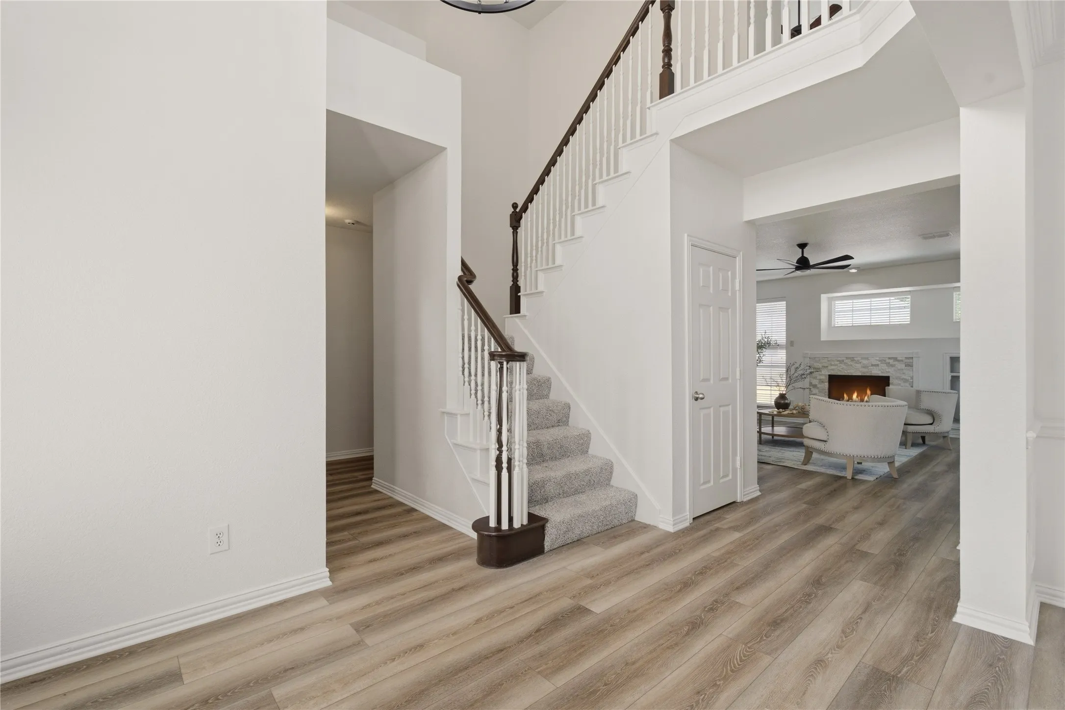 Single Family Residence For Sale in Collin County , 708 Autumn Ridge Drive, Mc Kinney, Texas 75072, 4 Bedroom, 3 Bathroom, 2 Garage spaces, 2,573 Sqft, built in 1994, mls#21370805, Real Estate Agent in Mc Kinney, Homes For Sale in Collin county, Homes For Sale in Mc Kinney, Realtor in Mc Kinney Texas, Real Estate Brokerage Independent Realty Texas, Luminita Cordes Realtor