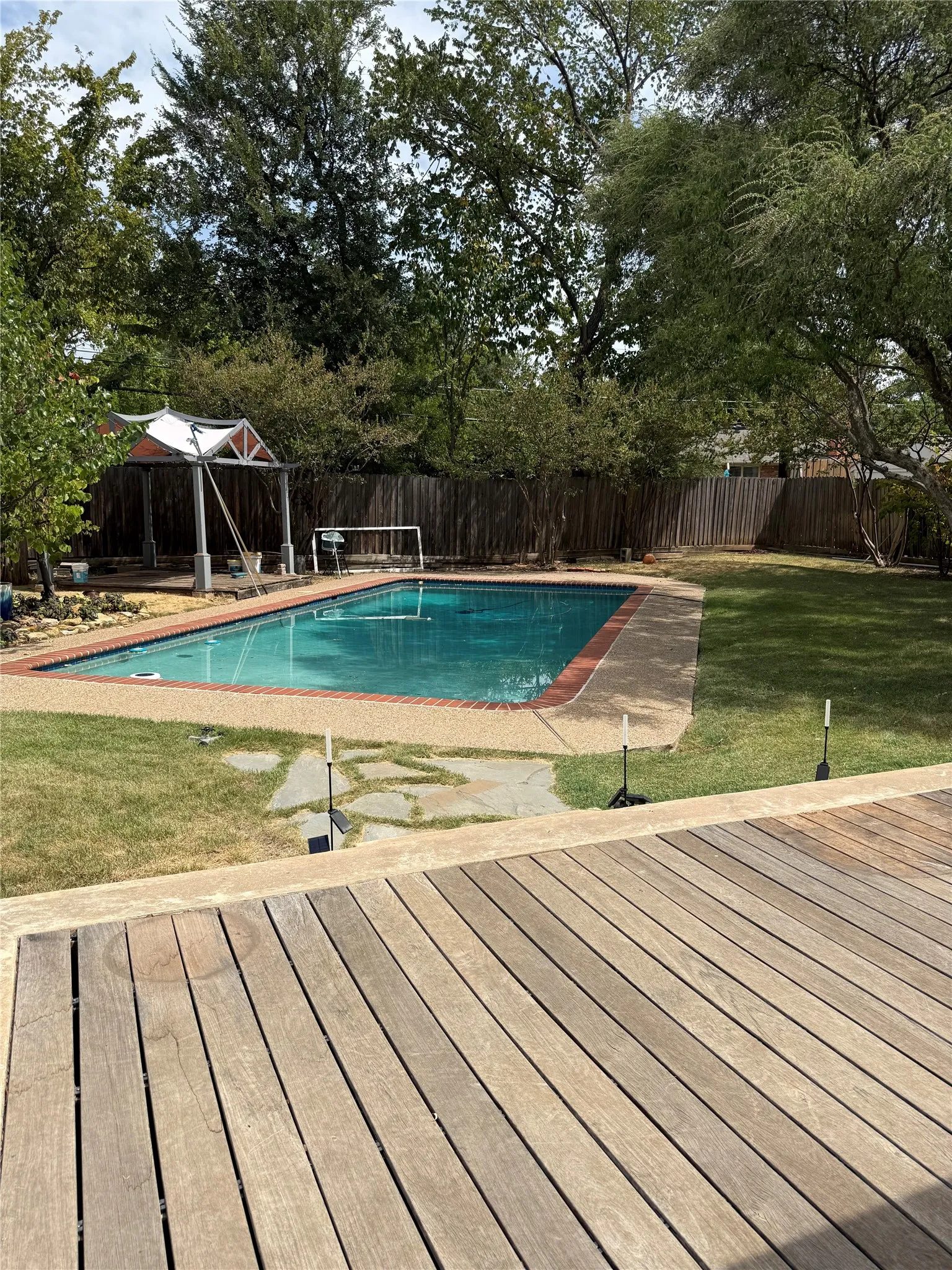 Single Family Residence For Sale in Dallas County , 3509 Northaven Road, Dallas, Texas 75229, 3 Bedroom, 4 Bathroom, Garage spaces, 2,460 Sqft, built in 1960, mls#21371656, Real Estate Agent in Dallas, Homes For Sale in Dallas county, Homes For Sale in Dallas, Realtor in Dallas Texas, Real Estate Brokerage Independent Realty Texas, Luminita Cordes Realtor