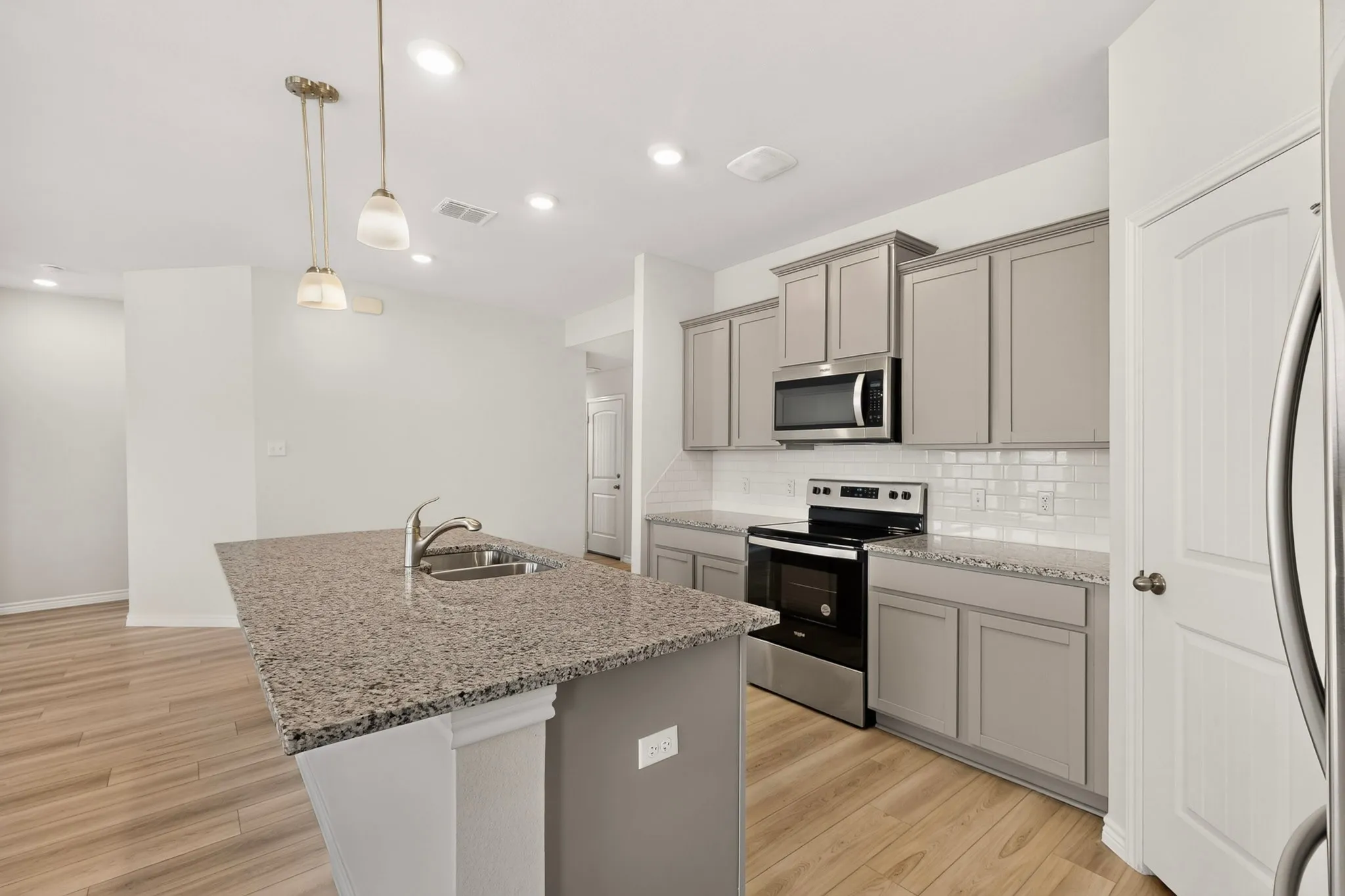 Single Family Residence For Sale in Mc Lennan County , 5713 Berkley Heights Drive, Waco, Texas 76708, 4 Bedroom, 2 Bathroom, 2 Garage spaces, 1,548 Sqft, built in 2023, mls#21369582, Real Estate Agent in Waco, Homes For Sale in Mc Lennan county, Homes For Sale in Waco, Realtor in Waco Texas, Real Estate Brokerage Independent Realty Texas, Luminita Cordes Realtor