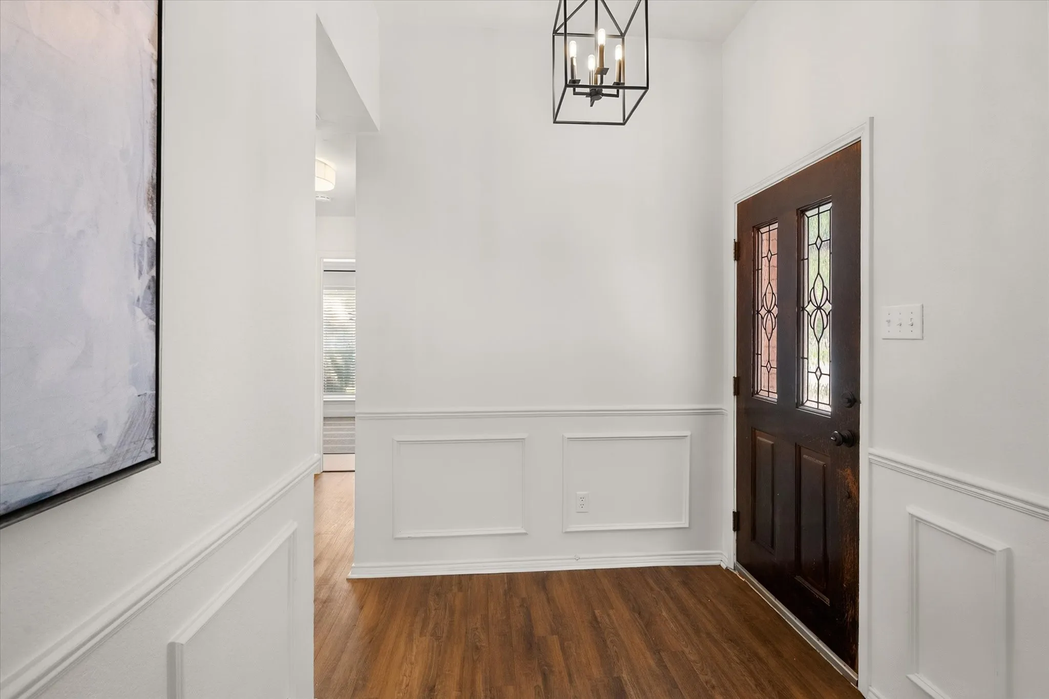 Single Family Residence For Sale in Tarrant County , 1711 Prescott Drive, Mansfield, Texas 76063, 3 Bedroom, 2 Bathroom, 2 Garage spaces, 1,629 Sqft, built in 1998, mls#21371728, Real Estate Agent in Mansfield, Homes For Sale in Tarrant county, Homes For Sale in Mansfield, Realtor in Mansfield Texas, Real Estate Brokerage Independent Realty Texas, Luminita Cordes Realtor