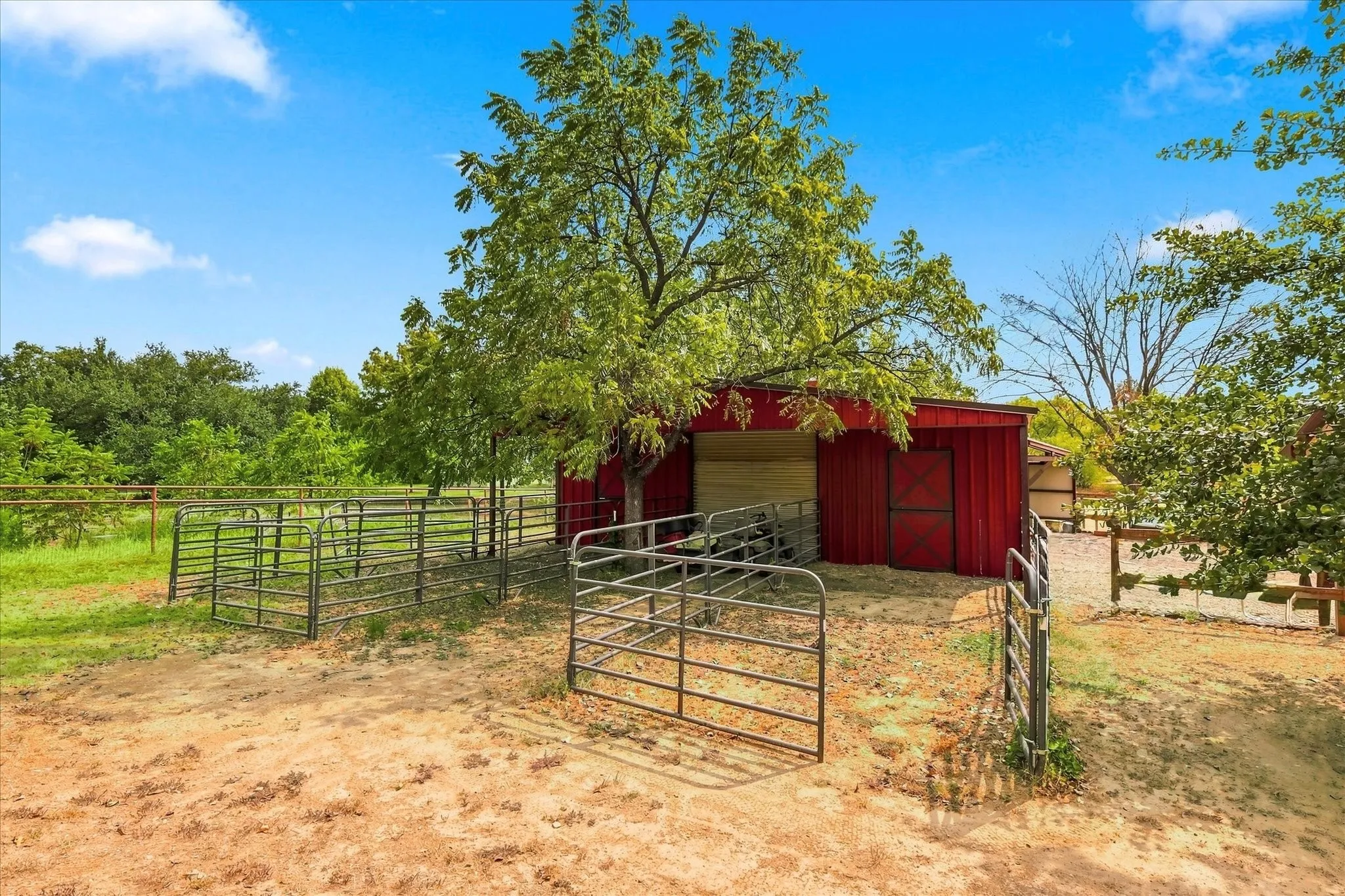 Single Family Residence For Sale in Denton County , 13043 Gold Hill Road, Argyle, Texas 76226, 3 Bedroom, 2 Bathroom, 2 Garage spaces, 1,661 Sqft, built in 2017, mls#21368945, Real Estate Agent in Argyle, Homes For Sale in Denton county, Homes For Sale in Argyle, Realtor in Argyle Texas, Real Estate Brokerage Independent Realty Texas, Luminita Cordes Realtor