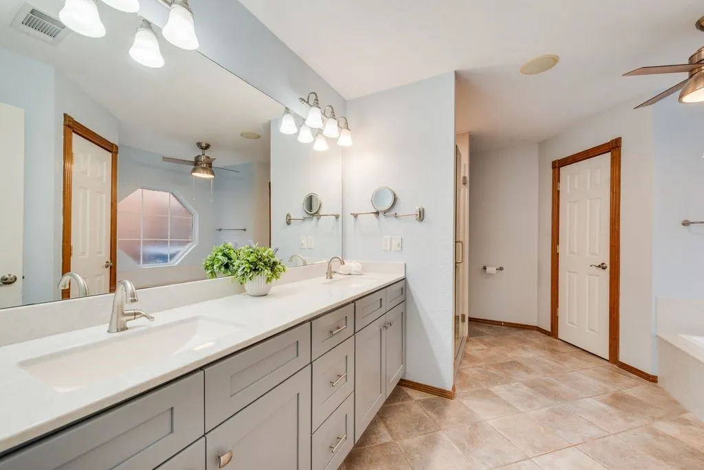Single Family Residence For Sale in Denton County , 3500 Wolcott Drive, Flower Mound, Texas 75028, 4 Bedroom, 3 Bathroom, 2 Garage spaces, 2,626 Sqft, built in 1991, mls#21371029, Real Estate Agent in Flower Mound, Homes For Sale in Denton county, Homes For Sale in Flower Mound, Realtor in Flower Mound Texas, Real Estate Brokerage Independent Realty Texas, Luminita Cordes Realtor