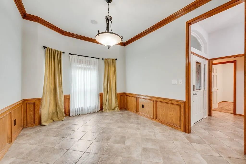Single Family Residence For Sale in Denton County , 3500 Wolcott Drive, Flower Mound, Texas 75028, 4 Bedroom, 3 Bathroom, 2 Garage spaces, 2,626 Sqft, built in 1991, mls#21371029, Real Estate Agent in Flower Mound, Homes For Sale in Denton county, Homes For Sale in Flower Mound, Realtor in Flower Mound Texas, Real Estate Brokerage Independent Realty Texas, Luminita Cordes Realtor