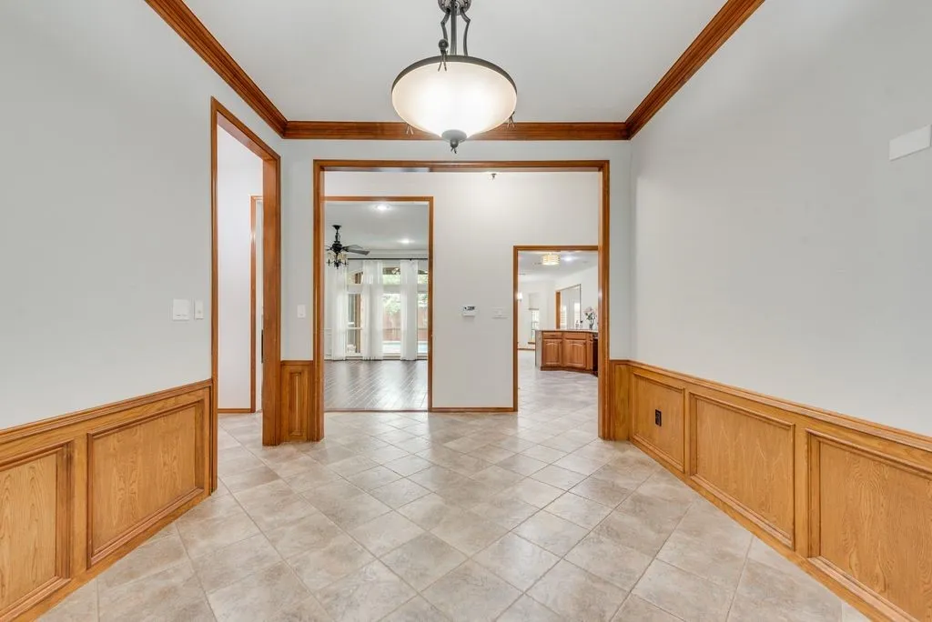 Single Family Residence For Sale in Denton County , 3500 Wolcott Drive, Flower Mound, Texas 75028, 4 Bedroom, 3 Bathroom, 2 Garage spaces, 2,626 Sqft, built in 1991, mls#21371029, Real Estate Agent in Flower Mound, Homes For Sale in Denton county, Homes For Sale in Flower Mound, Realtor in Flower Mound Texas, Real Estate Brokerage Independent Realty Texas, Luminita Cordes Realtor
