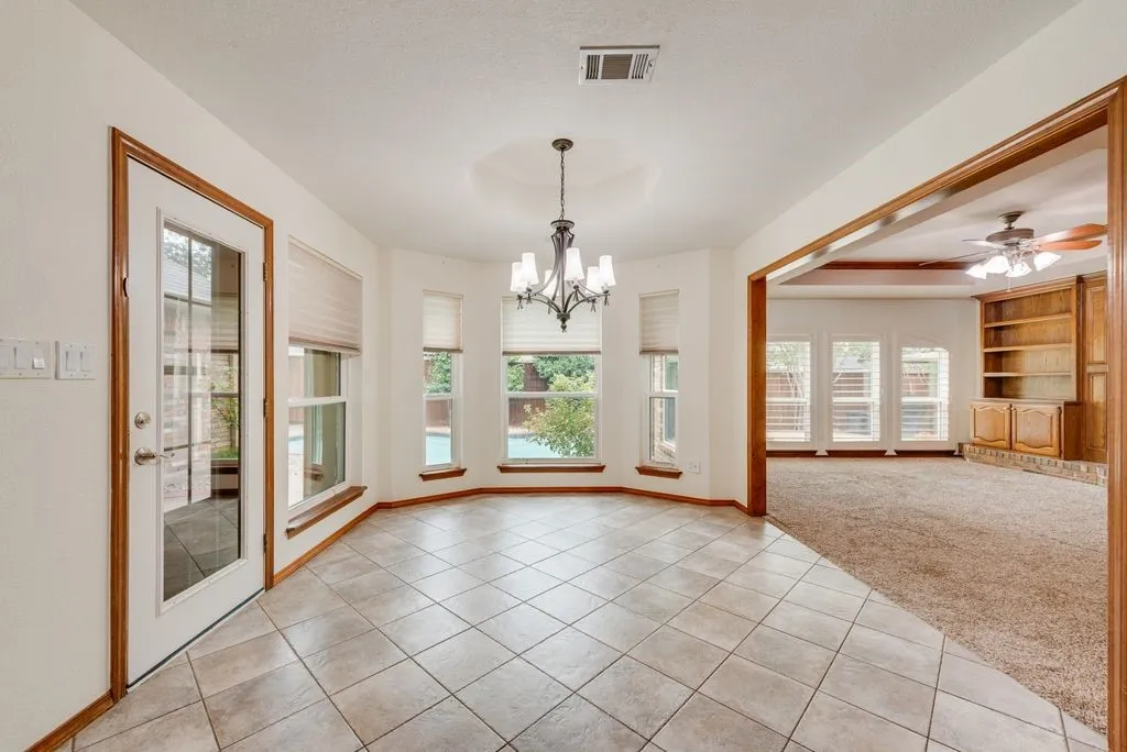Single Family Residence For Sale in Denton County , 3500 Wolcott Drive, Flower Mound, Texas 75028, 4 Bedroom, 3 Bathroom, 2 Garage spaces, 2,626 Sqft, built in 1991, mls#21371029, Real Estate Agent in Flower Mound, Homes For Sale in Denton county, Homes For Sale in Flower Mound, Realtor in Flower Mound Texas, Real Estate Brokerage Independent Realty Texas, Luminita Cordes Realtor