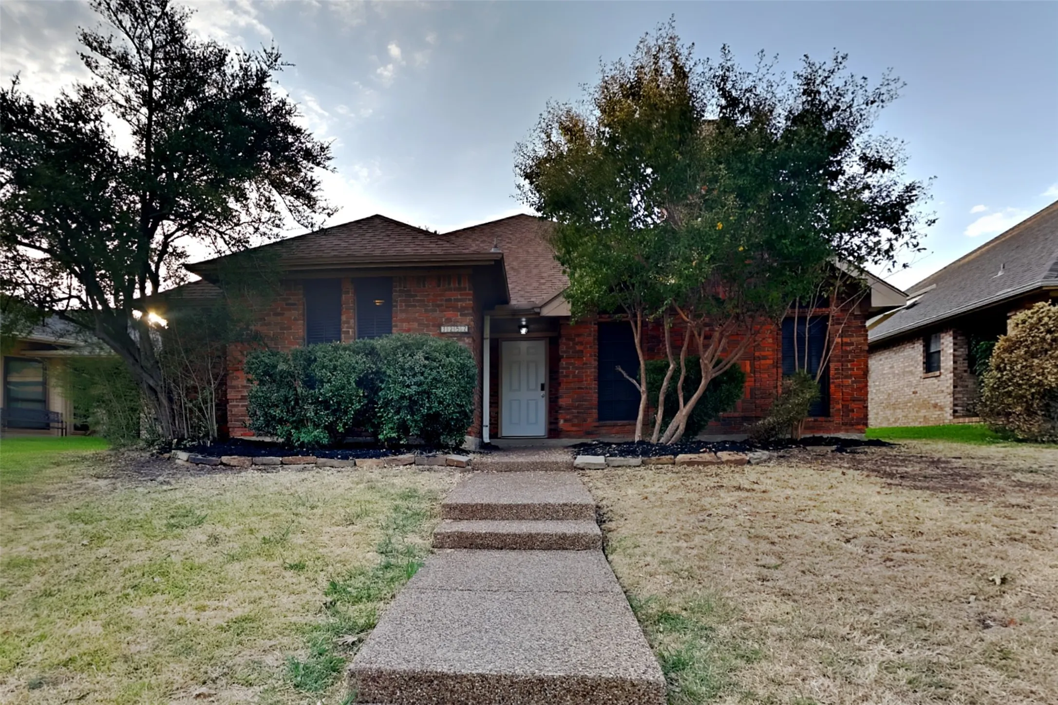 Single Family Residence For Rent in Denton County , 3252 Sugarbush Drive, Carrollton, Texas 75007, 3 Bedroom, 2 Bathroom, 2 Garage spaces, 1,998 Sqft, built in 1983, mls#21371783, Real Estate Agent in Carrollton, Homes For Rent in Denton county, Homes For Rent in Carrollton, Realtor in Carrollton Texas, Real Estate Brokerage Independent Realty Texas, Luminita Cordes Realtor