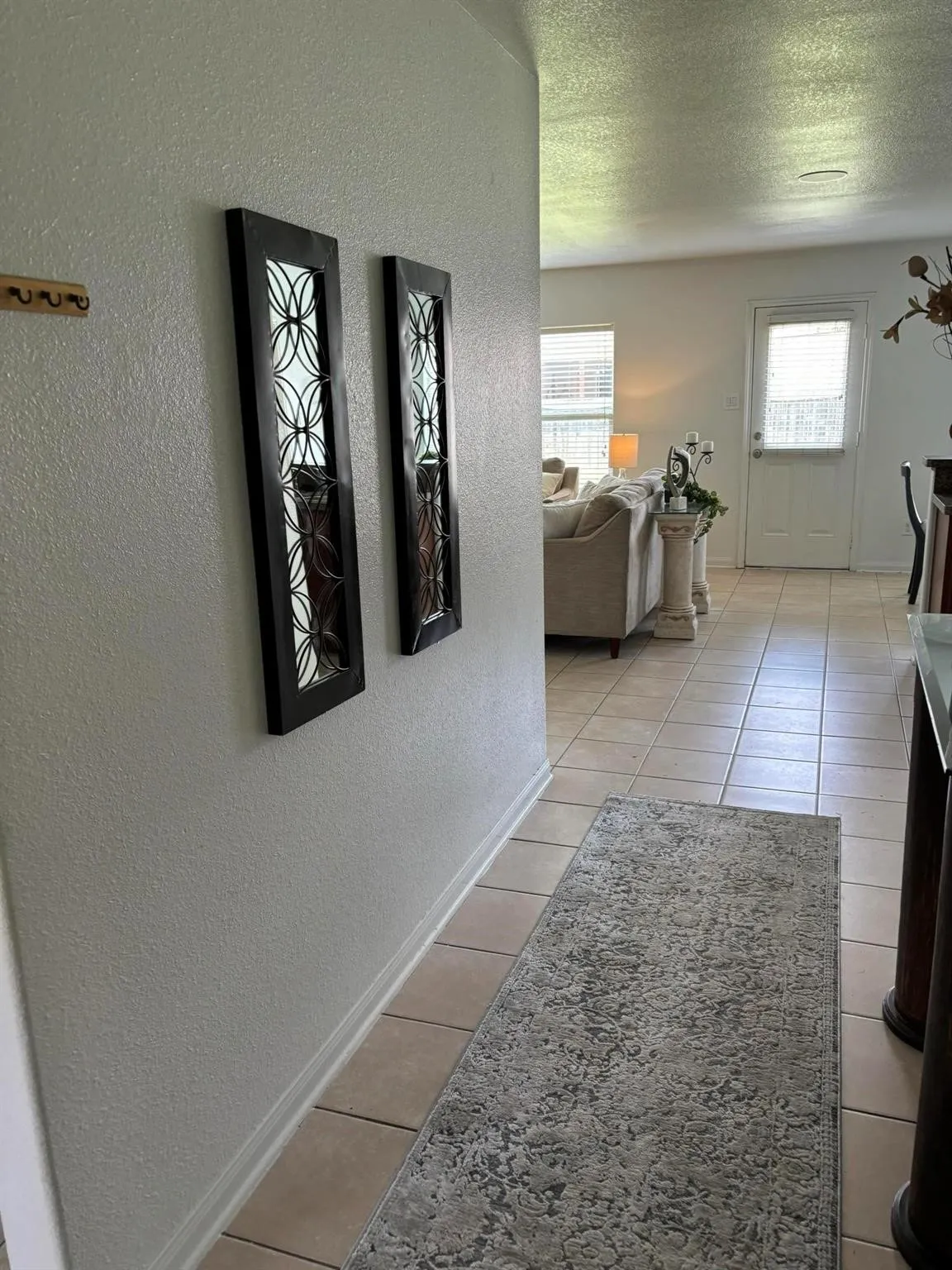 Single Family Residence For Rent in Tarrant County , 600 Noble Grove Lane, Fort Worth, Texas 76140, 3 Bedroom, 2 Bathroom, Garage spaces, 1,144 Sqft, built in 2010, mls#21371785, Real Estate Agent in Fort Worth, Homes For Rent in Tarrant county, Homes For Rent in Fort Worth, Realtor in Fort Worth Texas, Real Estate Brokerage Independent Realty Texas, Luminita Cordes Realtor