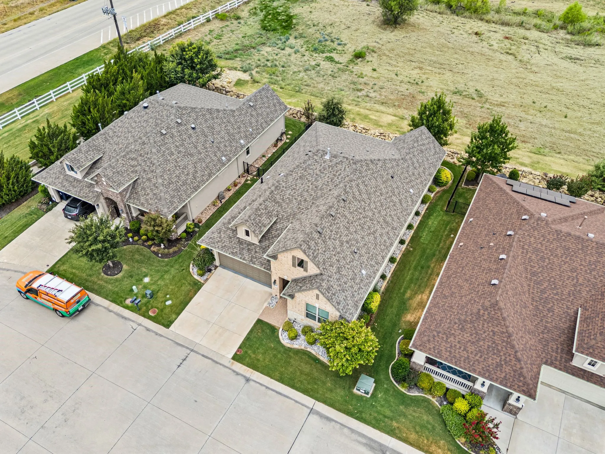Single Family Residence For Sale in Denton County , 10408 Claystone Drive, Denton, Texas 76207, 2 Bedroom, 2 Bathroom, 2 Garage spaces, 1,760 Sqft, built in 2021, mls#21368485, Real Estate Agent in Denton, Homes For Sale in Denton county, Homes For Sale in Denton, Realtor in Denton Texas, Real Estate Brokerage Independent Realty Texas, Luminita Cordes Realtor
