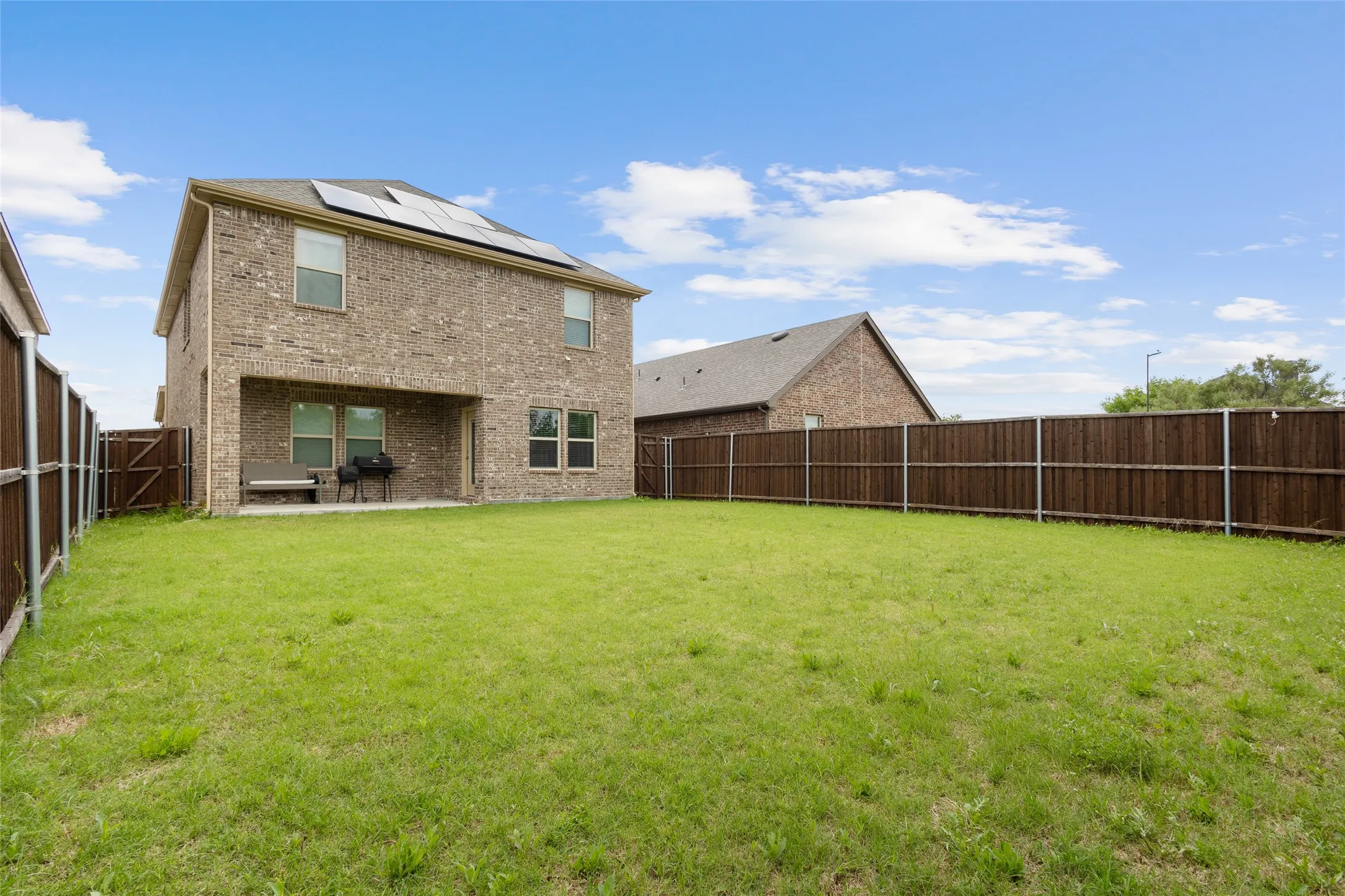 Single Family Residence For Rent in Kaufman County , 3005 Karsen Lane, Mesquite, Texas 75126, 4 Bedroom, 3 Bathroom, 2 Garage spaces, 2,573 Sqft, built in 2022, mls#21370668, Real Estate Agent in Mesquite, Homes For Rent in Kaufman county, Homes For Rent in Mesquite, Realtor in Mesquite Texas, Real Estate Brokerage Independent Realty Texas, Luminita Cordes Realtor