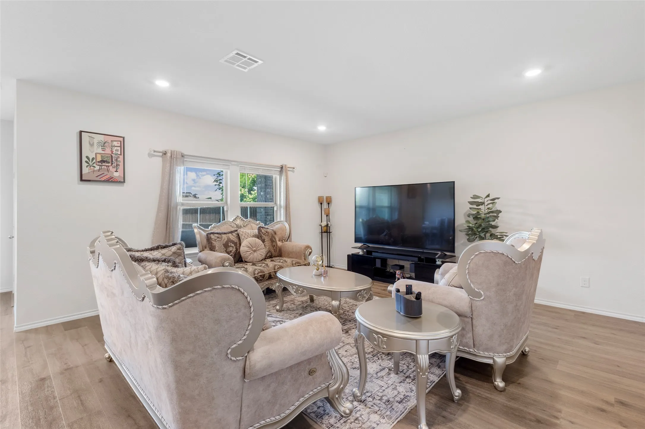 Single Family Residence For Rent in Kaufman County , 3005 Karsen Lane, Mesquite, Texas 75126, 4 Bedroom, 3 Bathroom, 2 Garage spaces, 2,573 Sqft, built in 2022, mls#21370668, Real Estate Agent in Mesquite, Homes For Rent in Kaufman county, Homes For Rent in Mesquite, Realtor in Mesquite Texas, Real Estate Brokerage Independent Realty Texas, Luminita Cordes Realtor