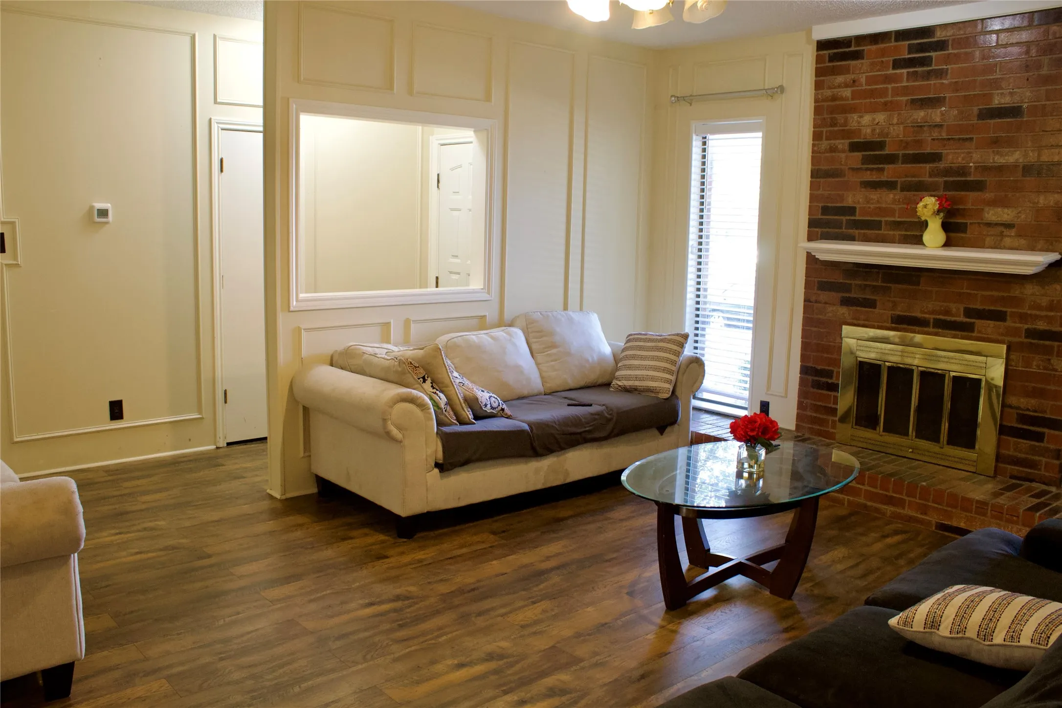 Single Family Residence For Rent in Dallas County , 941 Tupelo Drive, Coppell, Texas 75019, 3 Bedroom, 2 Bathroom, 2 Garage spaces, 1,266 Sqft, built in 1983, mls#21369260, Real Estate Agent in Coppell, Homes For Rent in Dallas county, Homes For Rent in Coppell, Realtor in Coppell Texas, Real Estate Brokerage Independent Realty Texas, Luminita Cordes Realtor