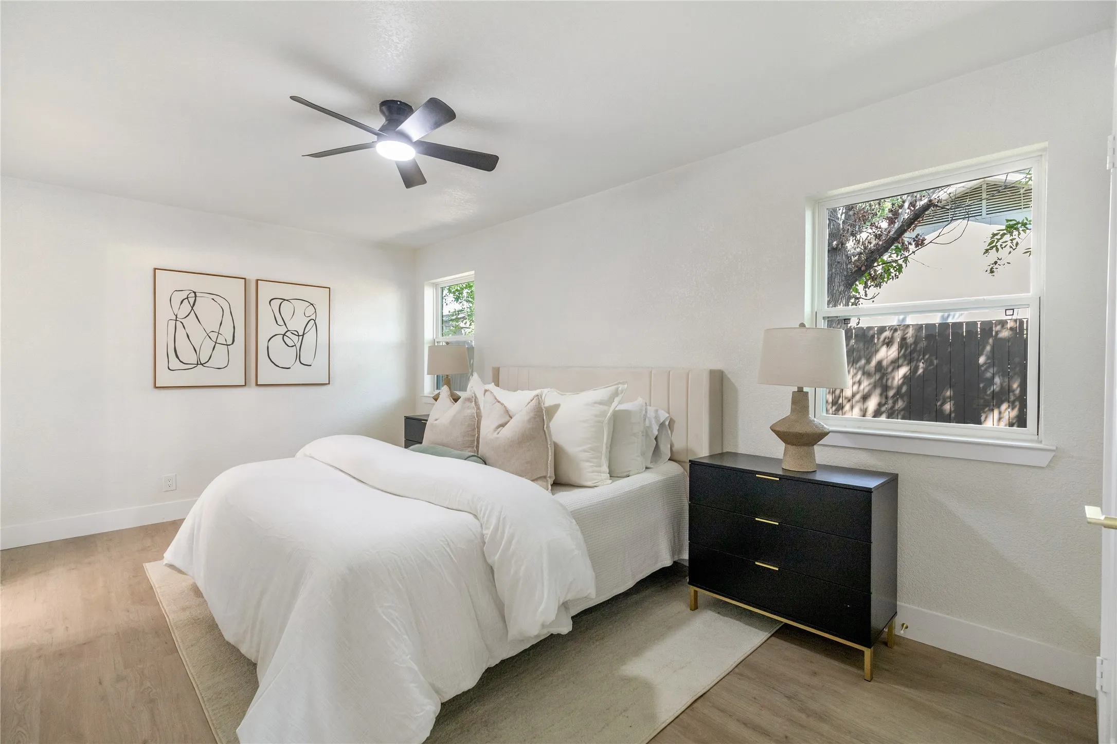 Single Family Residence For Sale in Tarrant County , 445 E Taylor Street, Keller, Texas 76248, 3 Bedroom, 2 Bathroom, Garage spaces, 1,714 Sqft, built in 1973, mls#21368006, Real Estate Agent in Keller, Homes For Sale in Tarrant county, Homes For Sale in Keller, Realtor in Keller Texas, Real Estate Brokerage Independent Realty Texas, Luminita Cordes Realtor