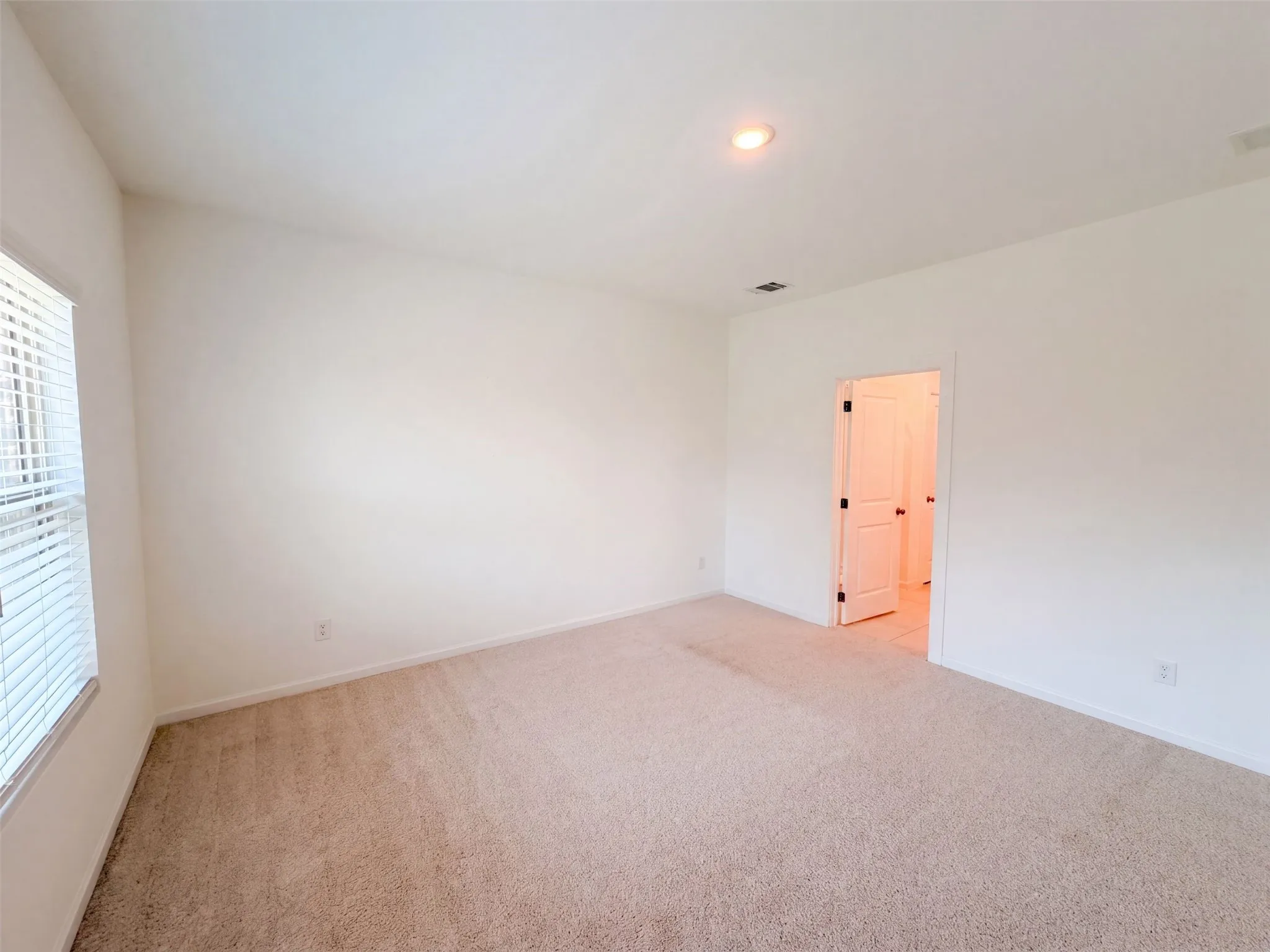 Single Family Residence For Sale in Dallas County , 2506 Tahoe Drive, Seagoville, Texas 75159, 5 Bedroom, 3 Bathroom, 2 Garage spaces, 2,687 Sqft, built in 2024, mls#21371018, Real Estate Agent in Seagoville, Homes For Sale in Dallas county, Homes For Sale in Seagoville, Realtor in Seagoville Texas, Real Estate Brokerage Independent Realty Texas, Luminita Cordes Realtor