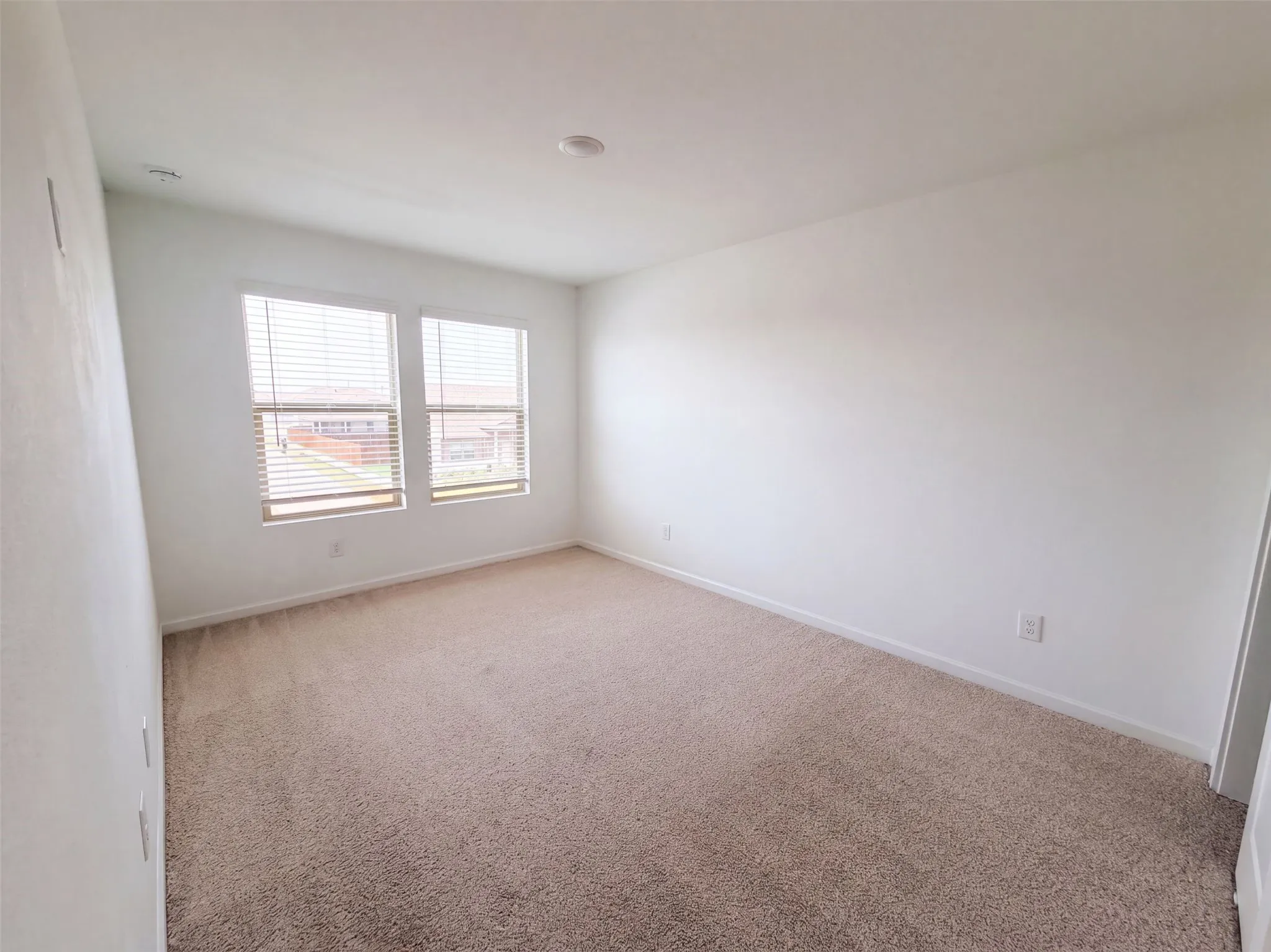 Single Family Residence For Sale in Dallas County , 2506 Tahoe Drive, Seagoville, Texas 75159, 5 Bedroom, 3 Bathroom, 2 Garage spaces, 2,687 Sqft, built in 2024, mls#21371018, Real Estate Agent in Seagoville, Homes For Sale in Dallas county, Homes For Sale in Seagoville, Realtor in Seagoville Texas, Real Estate Brokerage Independent Realty Texas, Luminita Cordes Realtor