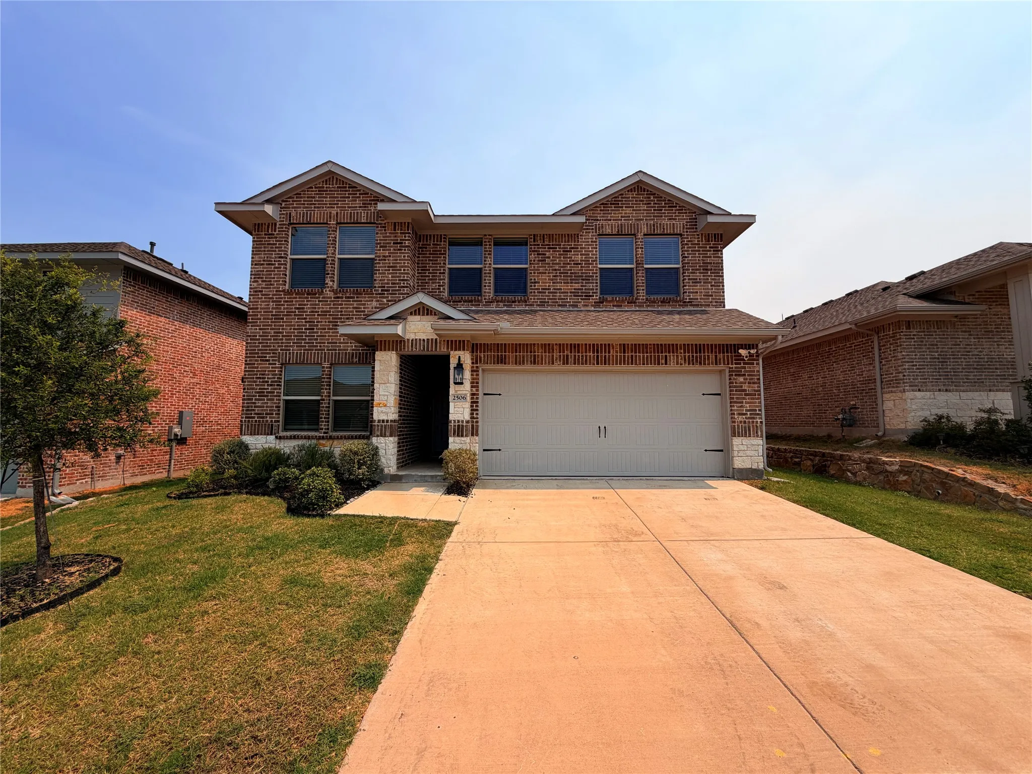 Single Family Residence For Sale in Dallas County , 2506 Tahoe Drive, Seagoville, Texas 75159, 5 Bedroom, 3 Bathroom, 2 Garage spaces, 2,687 Sqft, built in 2024, mls#21371018, Real Estate Agent in Seagoville, Homes For Sale in Dallas county, Homes For Sale in Seagoville, Realtor in Seagoville Texas, Real Estate Brokerage Independent Realty Texas, Luminita Cordes Realtor