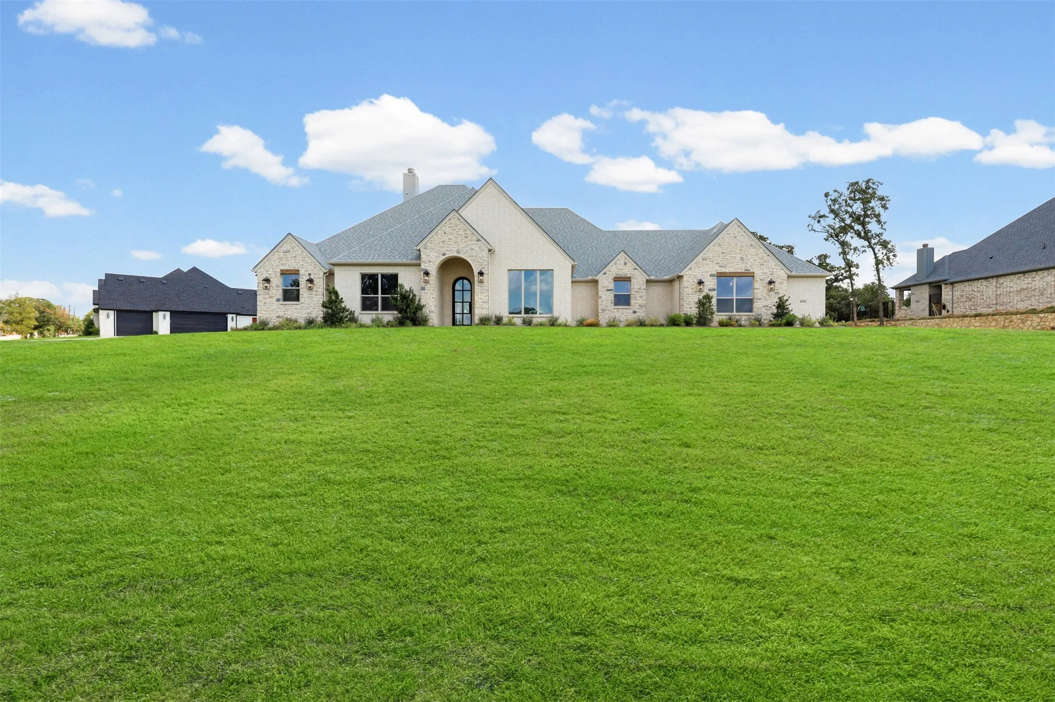 Single Family Residence For Sale in Johnson County , 1656 Private Access 60200, Burleson, Texas 76028, 4 Bedroom, 3 Bathroom, 3 Garage spaces, 3,353 Sqft, built in 2026, mls#21370340, Real Estate Agent in Burleson, Homes For Sale in Johnson county, Homes For Sale in Burleson, Realtor in Burleson Texas, Real Estate Brokerage Independent Realty Texas, Luminita Cordes Realtor