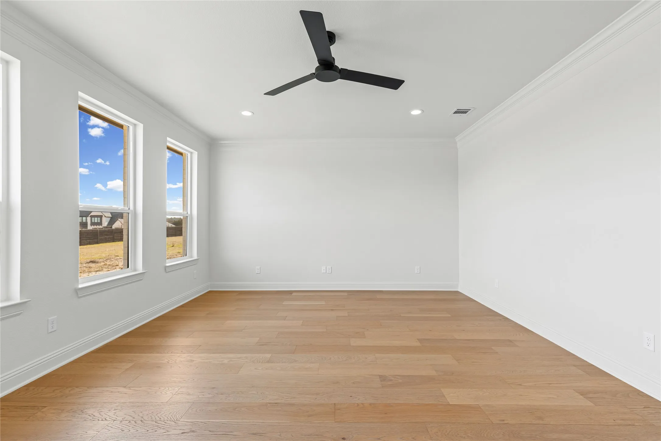 Single Family Residence For Sale in Ellis County , 4720 Magnolia Trail, Midlothian, Texas 76065, 4 Bedroom, 3 Bathroom, 4 Garage spaces, 3,379 Sqft, built in 2026, mls#21370418, Real Estate Agent in Midlothian, Homes For Sale in Ellis county, Homes For Sale in Midlothian, Realtor in Midlothian Texas, Real Estate Brokerage Independent Realty Texas, Luminita Cordes Realtor