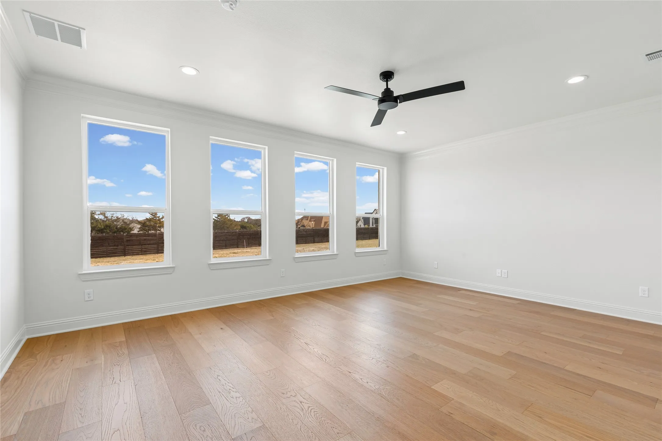 Single Family Residence For Sale in Ellis County , 4720 Magnolia Trail, Midlothian, Texas 76065, 4 Bedroom, 3 Bathroom, 4 Garage spaces, 3,379 Sqft, built in 2026, mls#21370418, Real Estate Agent in Midlothian, Homes For Sale in Ellis county, Homes For Sale in Midlothian, Realtor in Midlothian Texas, Real Estate Brokerage Independent Realty Texas, Luminita Cordes Realtor