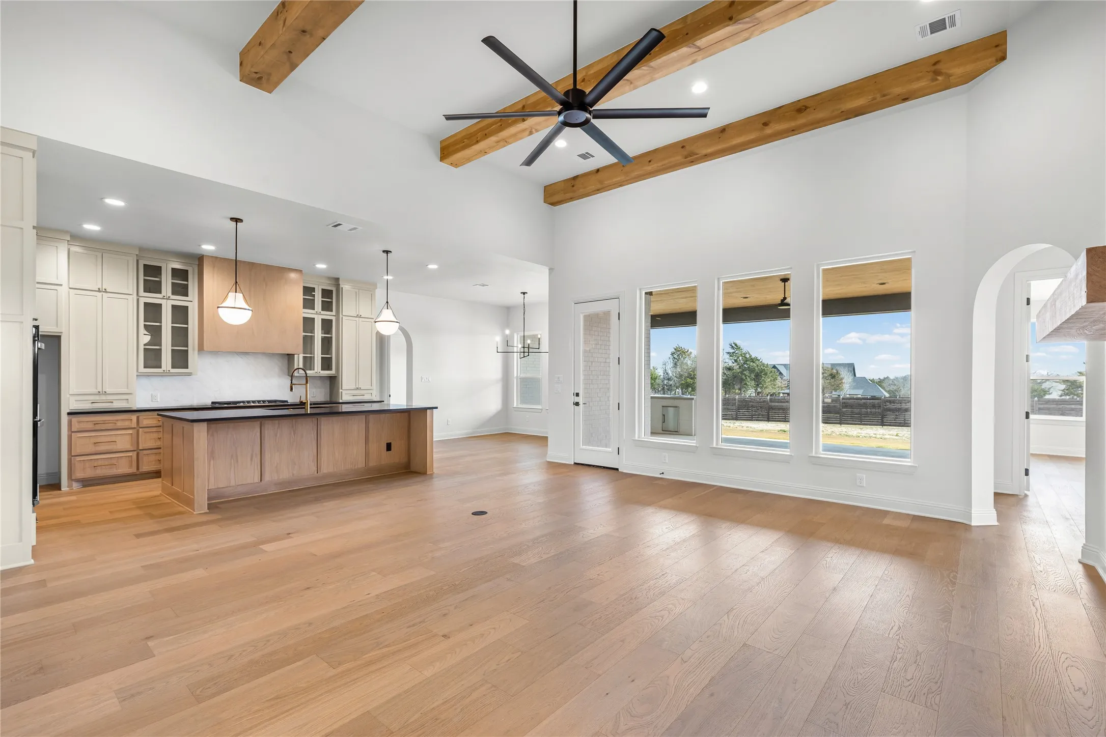Single Family Residence For Sale in Ellis County , 4720 Magnolia Trail, Midlothian, Texas 76065, 4 Bedroom, 3 Bathroom, 4 Garage spaces, 3,379 Sqft, built in 2026, mls#21370418, Real Estate Agent in Midlothian, Homes For Sale in Ellis county, Homes For Sale in Midlothian, Realtor in Midlothian Texas, Real Estate Brokerage Independent Realty Texas, Luminita Cordes Realtor