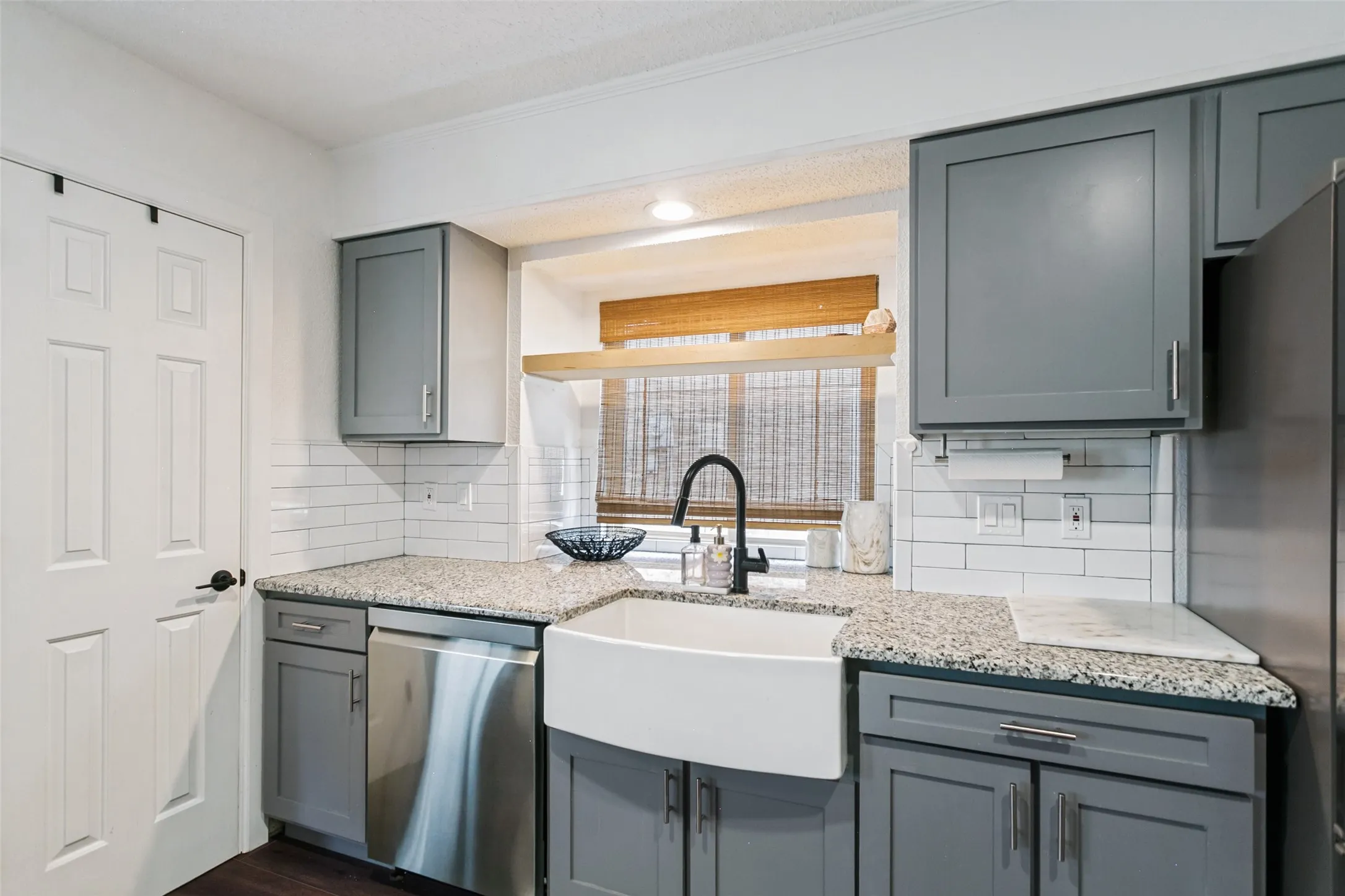 Single Family Residence For Sale in Collin County , 6823 Sharps Drive, Plano, Texas 75023, 3 Bedroom, 2 Bathroom, 2 Garage spaces, 1,521 Sqft, built in 1985, mls#21367815, Real Estate Agent in Plano, Homes For Sale in Collin county, Homes For Sale in Plano, Realtor in Plano Texas, Real Estate Brokerage Independent Realty Texas, Luminita Cordes Realtor