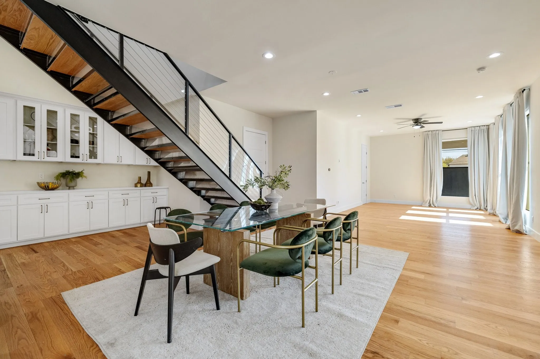 Single Family Residence For Rent in Dallas County , 6449 Royalton Drive, Dallas, Texas 75230, 6 Bedroom, 7 Bathroom, 3 Garage spaces, 6,411 Sqft, built in 2020, mls#21371811, Real Estate Agent in Dallas, Homes For Rent in Dallas county, Homes For Rent in Dallas, Realtor in Dallas Texas, Real Estate Brokerage Independent Realty Texas, Luminita Cordes Realtor
