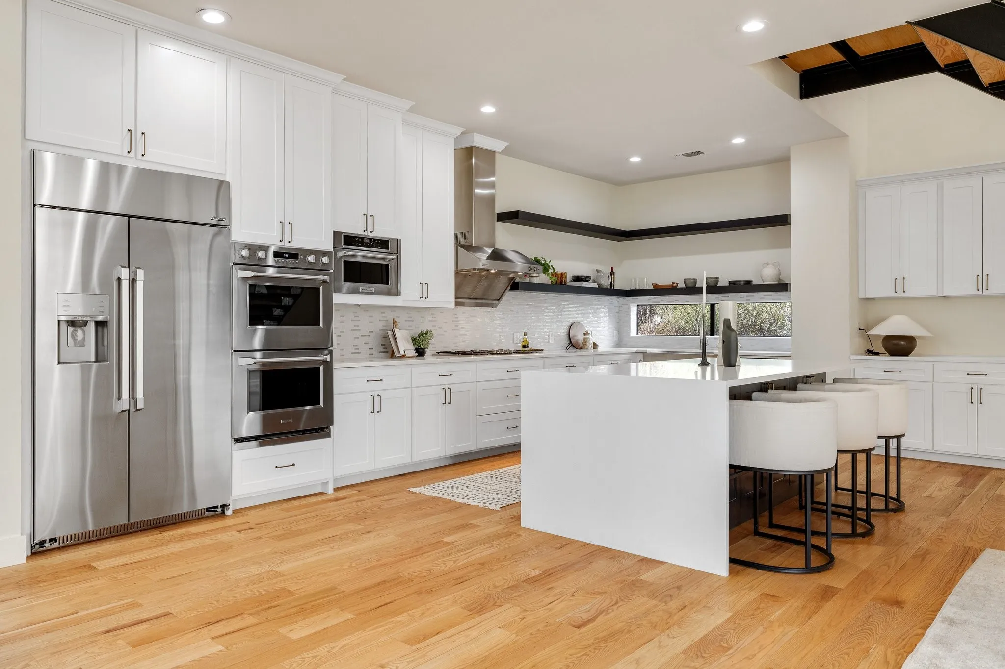 Single Family Residence For Rent in Dallas County , 6449 Royalton Drive, Dallas, Texas 75230, 6 Bedroom, 7 Bathroom, 3 Garage spaces, 6,411 Sqft, built in 2020, mls#21371811, Real Estate Agent in Dallas, Homes For Rent in Dallas county, Homes For Rent in Dallas, Realtor in Dallas Texas, Real Estate Brokerage Independent Realty Texas, Luminita Cordes Realtor