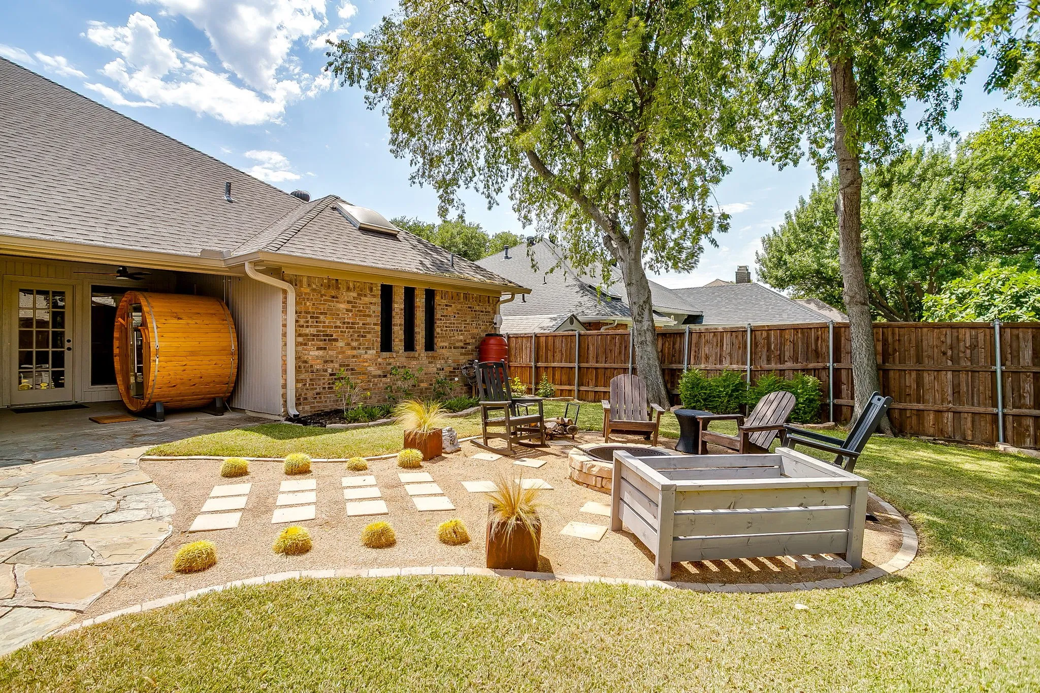 Single Family Residence For Sale in Collin County , 4441 Ballinger Court, Plano, Texas 75093, 4 Bedroom, 3 Bathroom, 2 Garage spaces, 2,350 Sqft, built in 1986, mls#21369166, Real Estate Agent in Plano, Homes For Sale in Collin county, Homes For Sale in Plano, Realtor in Plano Texas, Real Estate Brokerage Independent Realty Texas, Luminita Cordes Realtor