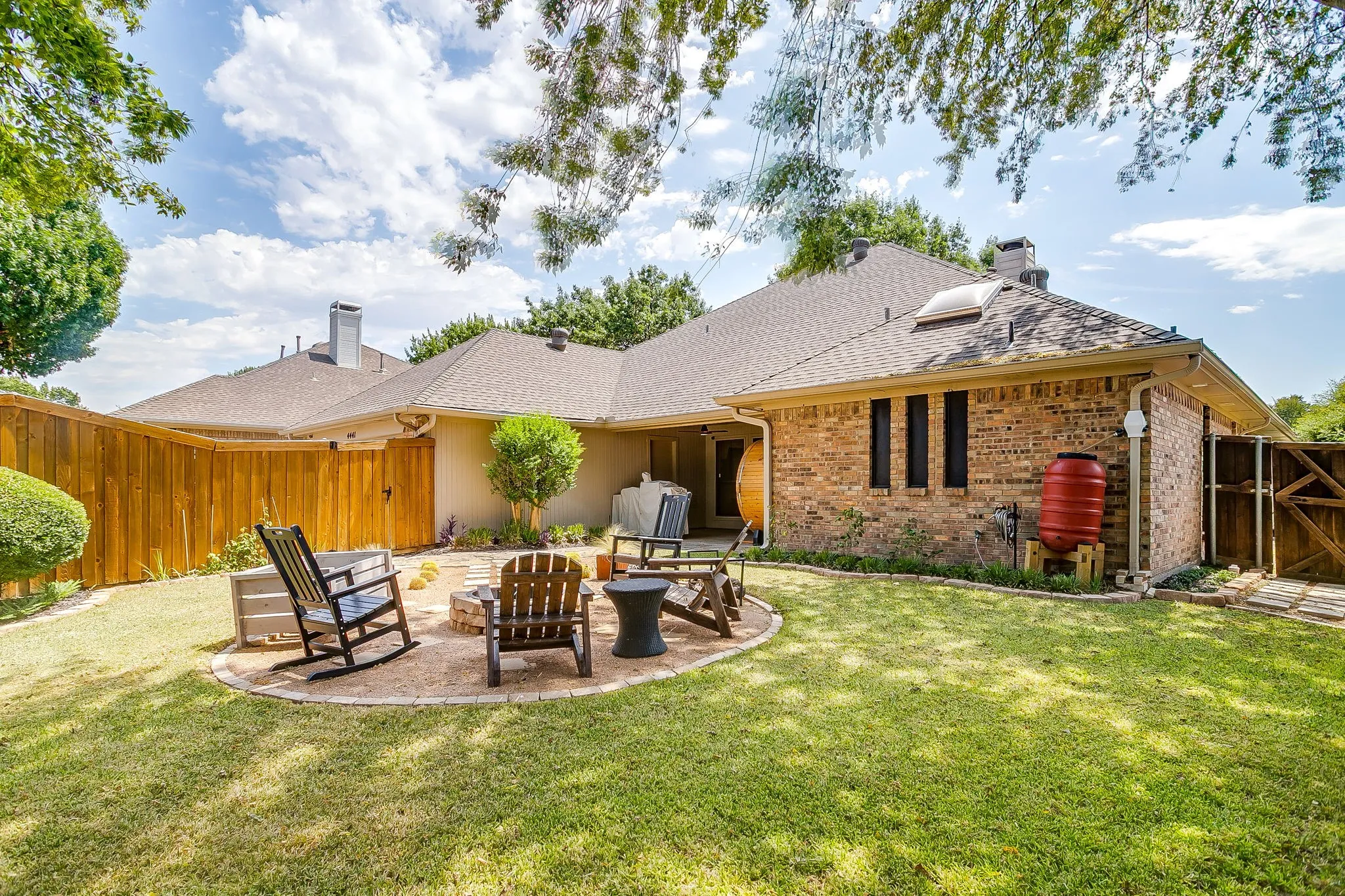Single Family Residence For Sale in Collin County , 4441 Ballinger Court, Plano, Texas 75093, 4 Bedroom, 3 Bathroom, 2 Garage spaces, 2,350 Sqft, built in 1986, mls#21369166, Real Estate Agent in Plano, Homes For Sale in Collin county, Homes For Sale in Plano, Realtor in Plano Texas, Real Estate Brokerage Independent Realty Texas, Luminita Cordes Realtor