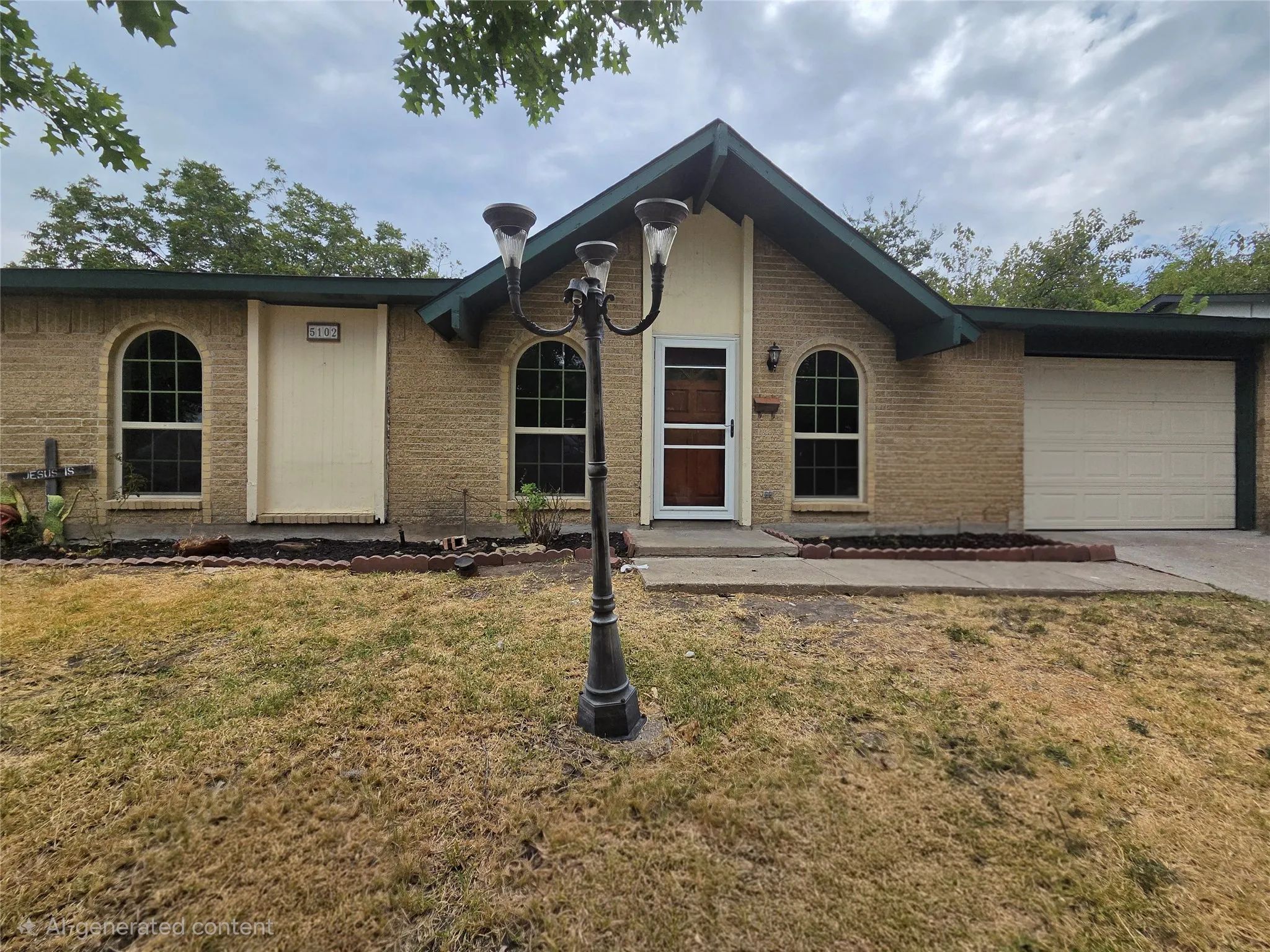 Single Family Residence For Rent in Dallas County , 5102 Preston Trail, Garland, Texas 75043, 3 Bedroom, 2 Bathroom, 2 Garage spaces, 1,301 Sqft, built in 1971, mls#21371778, Real Estate Agent in Garland, Homes For Rent in Dallas county, Homes For Rent in Garland, Realtor in Garland Texas, Real Estate Brokerage Independent Realty Texas, Luminita Cordes Realtor