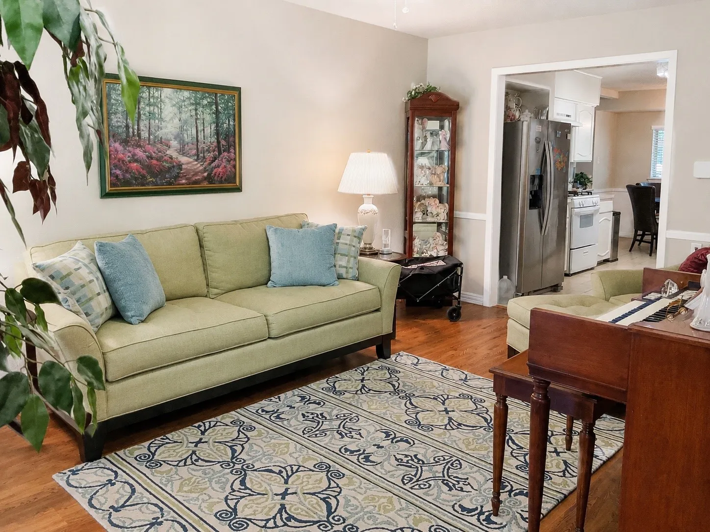 Hardwood-style flooring throughout