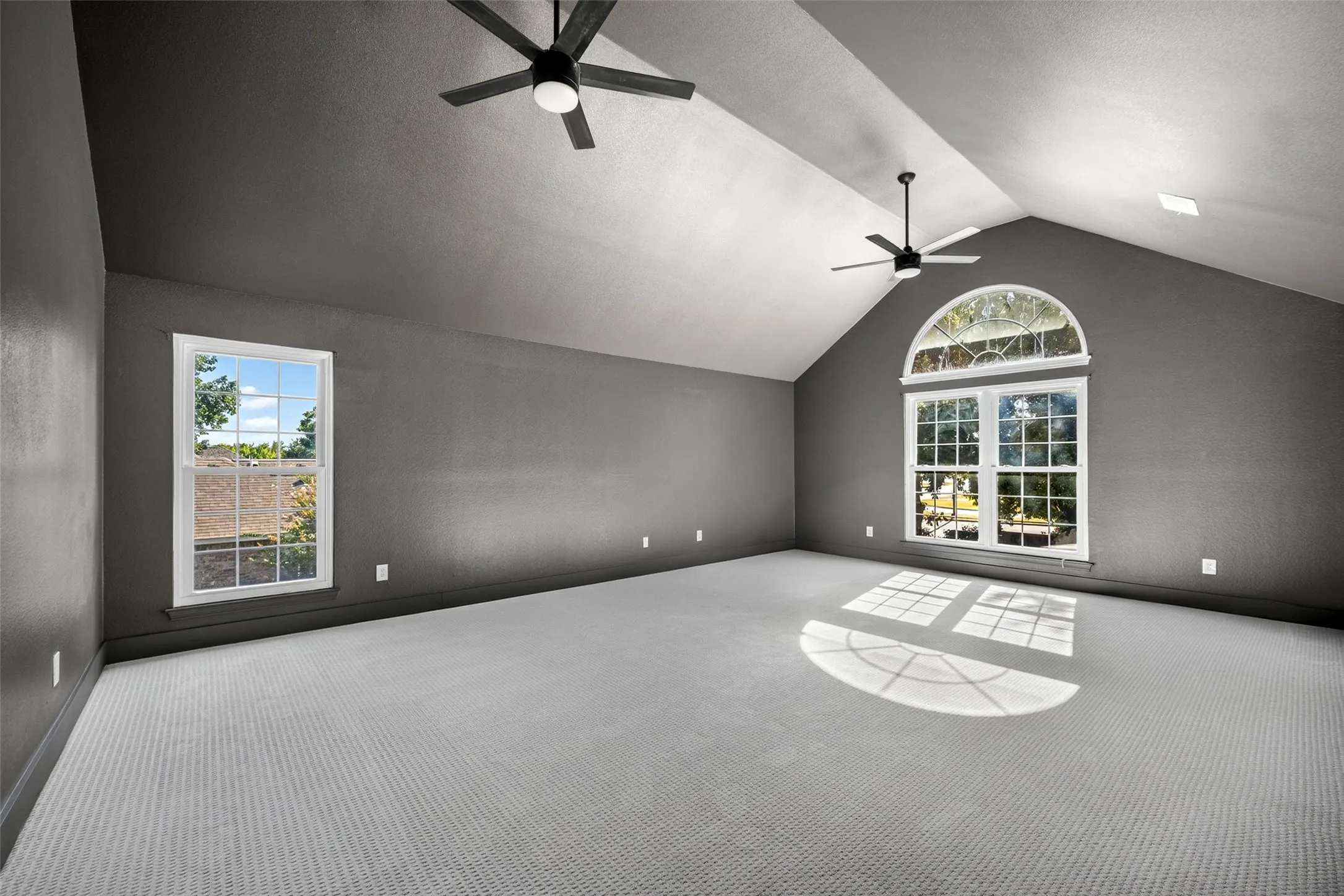 Single Family Residence For Sale in Collin County , 3041 Hillingdon Drive, Richardson, Texas 75082, 5 Bedroom, 4 Bathroom, 2 Garage spaces, 3,983 Sqft, built in 1993, mls#21371803, Real Estate Agent in Richardson, Homes For Sale in Collin county, Homes For Sale in Richardson, Realtor in Richardson Texas, Real Estate Brokerage Independent Realty Texas, Luminita Cordes Realtor