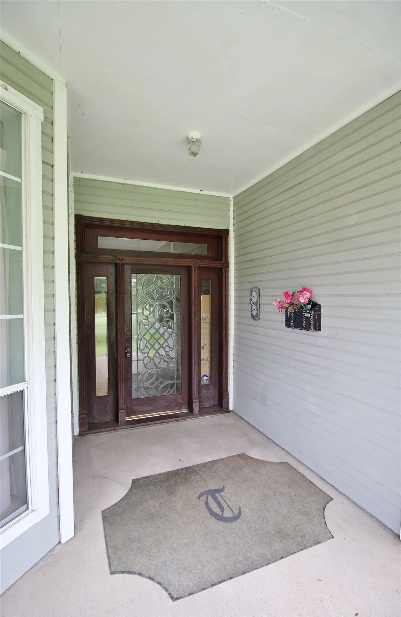 Single Family Residence For Rent in Ellis County , 8150 Bob White Road, Waxahachie, Texas 75167, 3 Bedroom, 4 Bathroom, Garage spaces, 3,662 Sqft, built in 1984, mls#21371825, Real Estate Agent in Waxahachie, Homes For Rent in Ellis county, Homes For Rent in Waxahachie, Realtor in Waxahachie Texas, Real Estate Brokerage Independent Realty Texas, Luminita Cordes Realtor