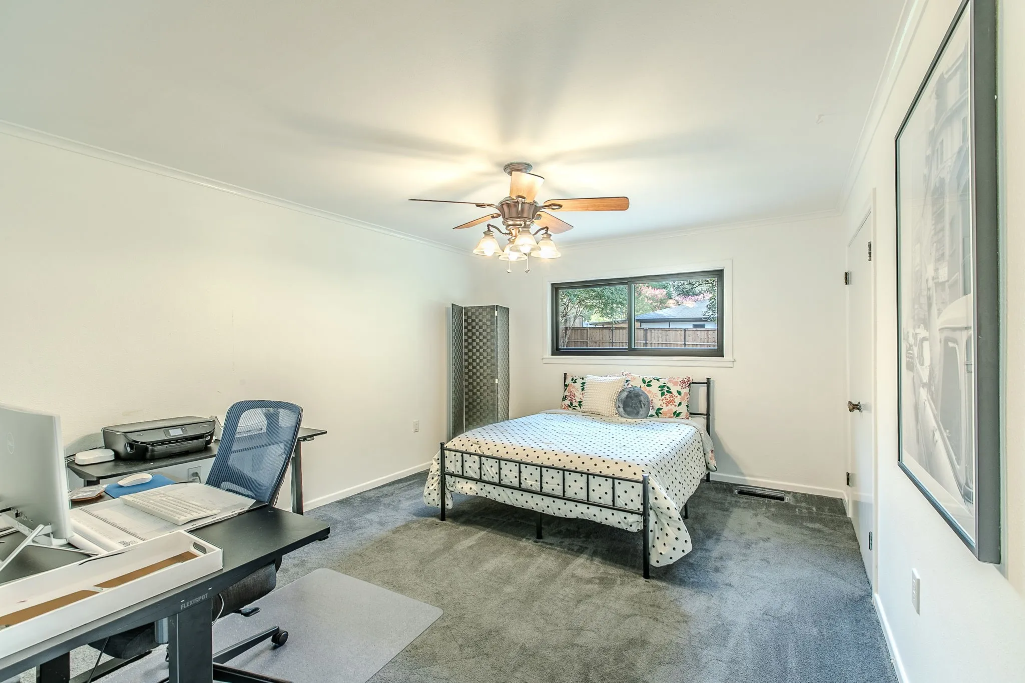 Single Family Residence For Sale in Mc Lennan County , 4936 Ridgeview Drive, Waco, Texas 76710, 3 Bedroom, 3 Bathroom, 2 Garage spaces, 3,092 Sqft, built in 1956, mls#21367081, Real Estate Agent in Waco, Homes For Sale in Mc Lennan county, Homes For Sale in Waco, Realtor in Waco Texas, Real Estate Brokerage Independent Realty Texas, Luminita Cordes Realtor