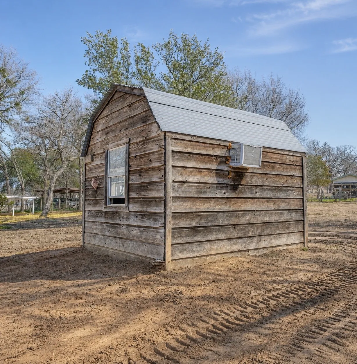 Mobile Home For Rent in Parker County , 6048 Hidden Circle, Azle, Texas 76020, 2 Bedroom, 2 Bathroom, Garage spaces, 980 Sqft, built in 1986, mls#21370432, Real Estate Agent in Azle, Homes For Rent in Parker county, Homes For Rent in Azle, Realtor in Azle Texas, Real Estate Brokerage Independent Realty Texas, Luminita Cordes Realtor