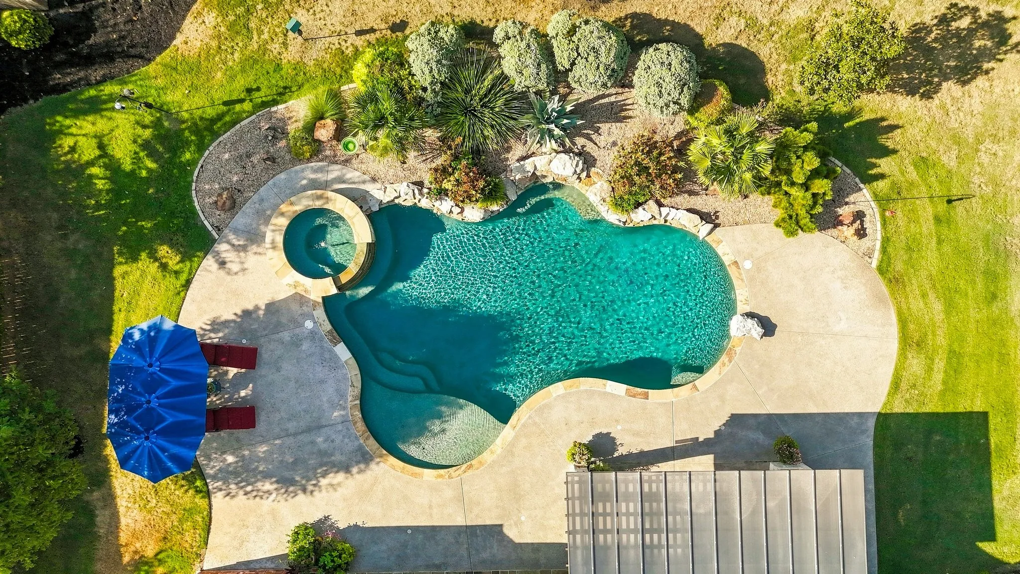Single Family Residence For Sale in Tarrant County , 1208 Merlot Drive, Southlake, Texas 76092, 4 Bedroom, 4 Bathroom, 3 Garage spaces, 3,800 Sqft, built in 2001, mls#21368345, Real Estate Agent in Southlake, Homes For Sale in Tarrant county, Homes For Sale in Southlake, Realtor in Southlake Texas, Real Estate Brokerage Independent Realty Texas, Luminita Cordes Realtor