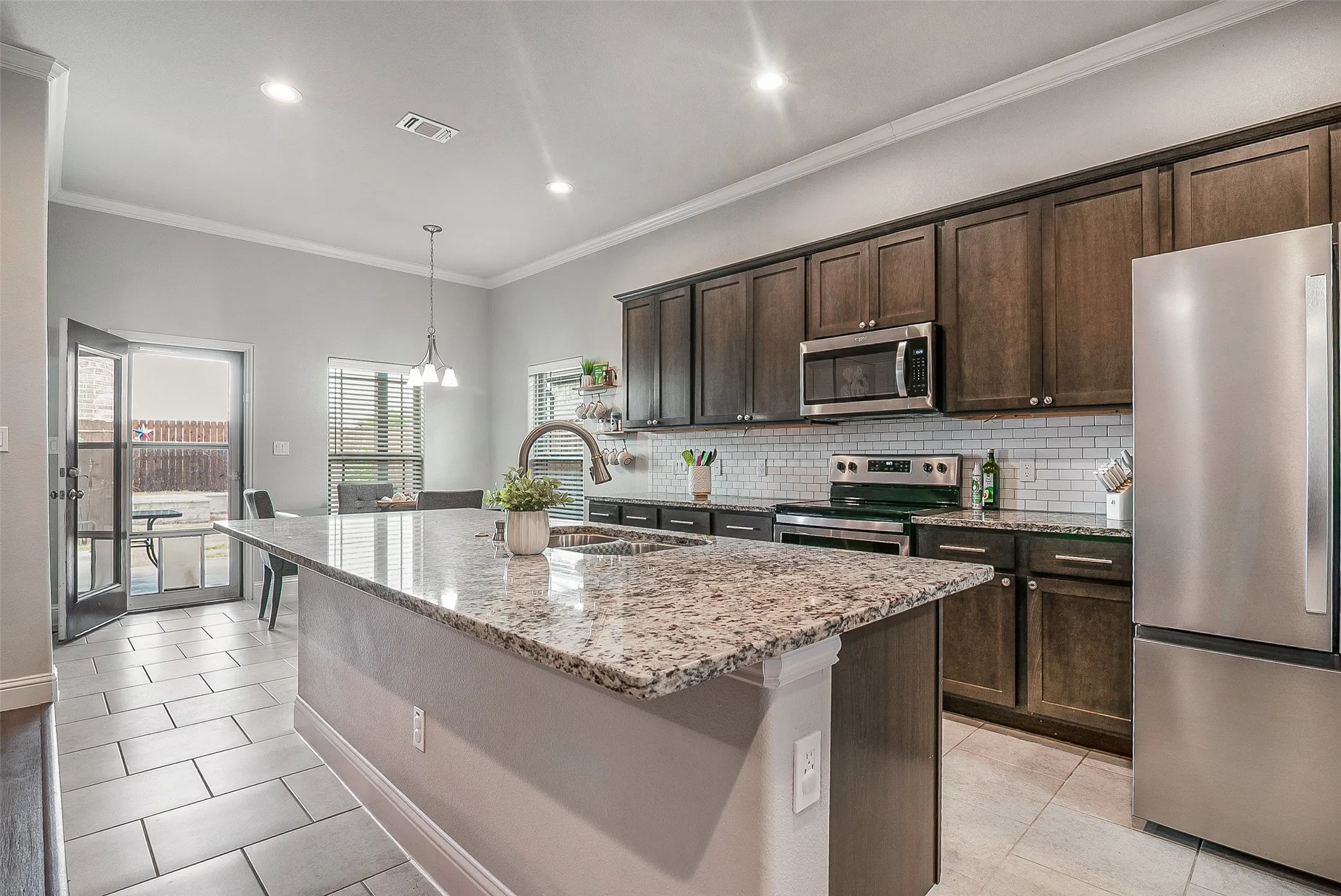 Single Family Residence For Sale in Grayson County , 3514 Hanan Street, Sherman, Texas 75092, 3 Bedroom, 2 Bathroom, 2 Garage spaces, 1,726 Sqft, built in 2019, mls#21370671, Real Estate Agent in Sherman, Homes For Sale in Grayson county, Homes For Sale in Sherman, Realtor in Sherman Texas, Real Estate Brokerage Independent Realty Texas, Luminita Cordes Realtor