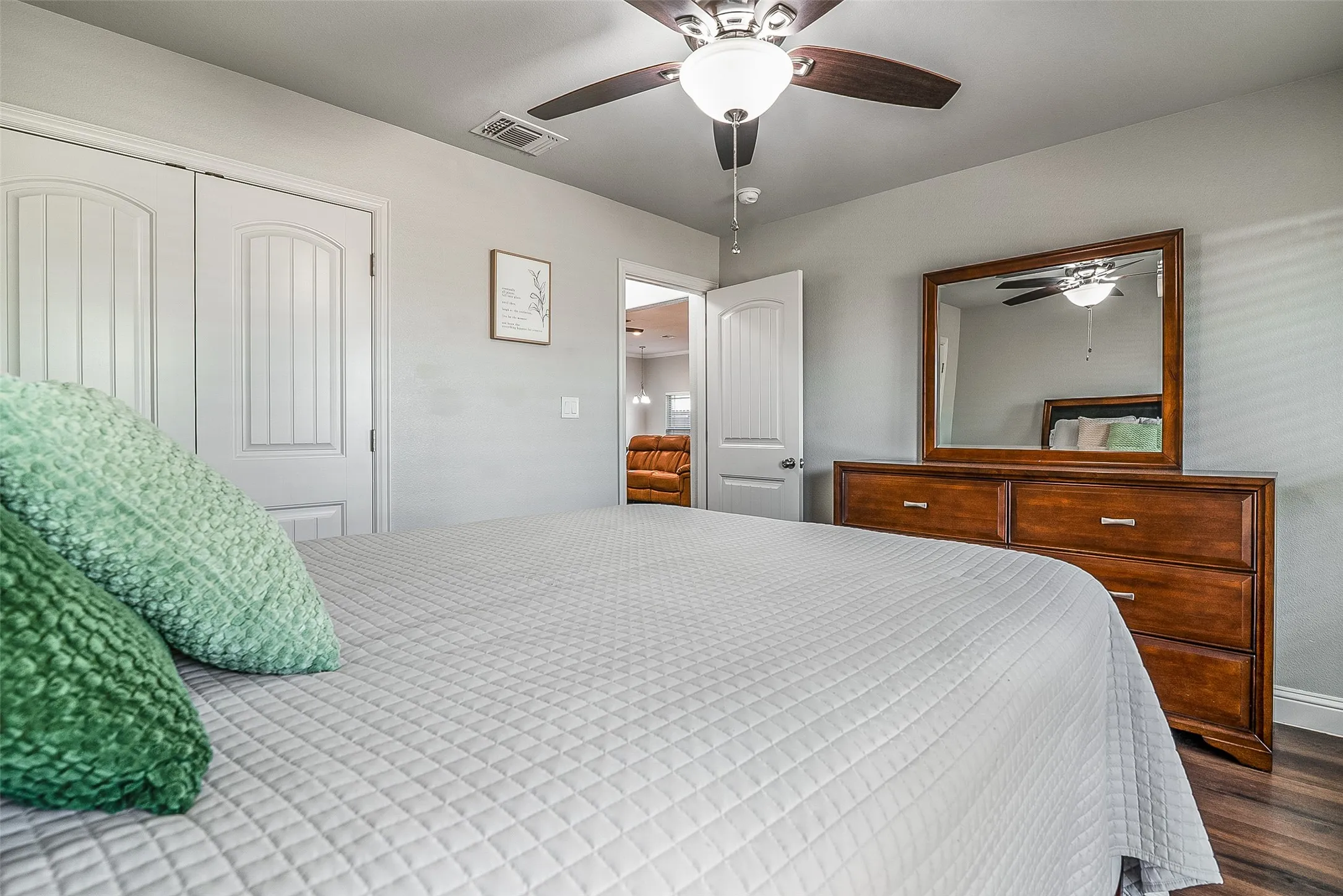 Single Family Residence For Sale in Grayson County , 3514 Hanan Street, Sherman, Texas 75092, 3 Bedroom, 2 Bathroom, 2 Garage spaces, 1,726 Sqft, built in 2019, mls#21370671, Real Estate Agent in Sherman, Homes For Sale in Grayson county, Homes For Sale in Sherman, Realtor in Sherman Texas, Real Estate Brokerage Independent Realty Texas, Luminita Cordes Realtor