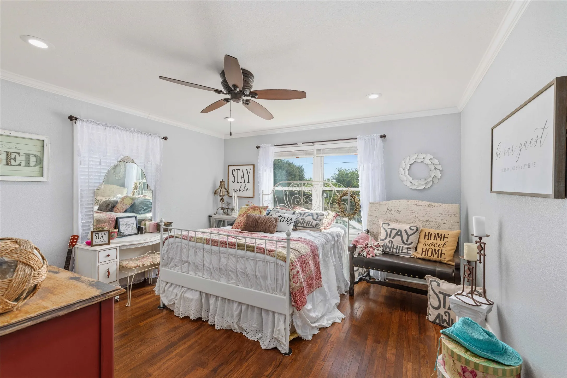 Charming second bedroom