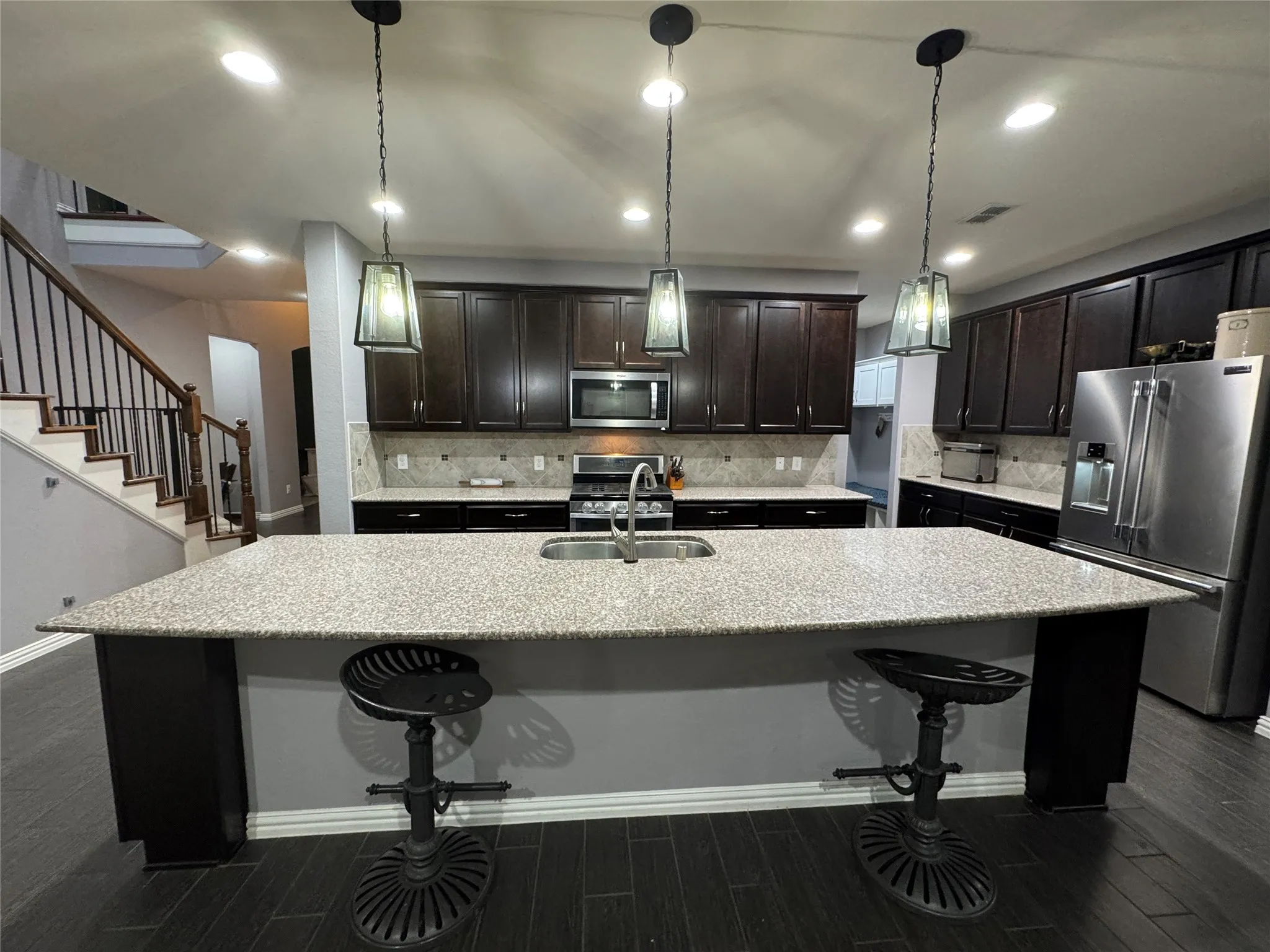 Single Family Residence For Rent in Denton County , 1100 Berrydale Drive, Northlake, Texas 76226, 5 Bedroom, 4 Bathroom, 3 Garage spaces, 3,606 Sqft, built in 2015, mls#21370944, Real Estate Agent in Northlake, Homes For Rent in Denton county, Homes For Rent in Northlake, Realtor in Northlake Texas, Real Estate Brokerage Independent Realty Texas, Luminita Cordes Realtor