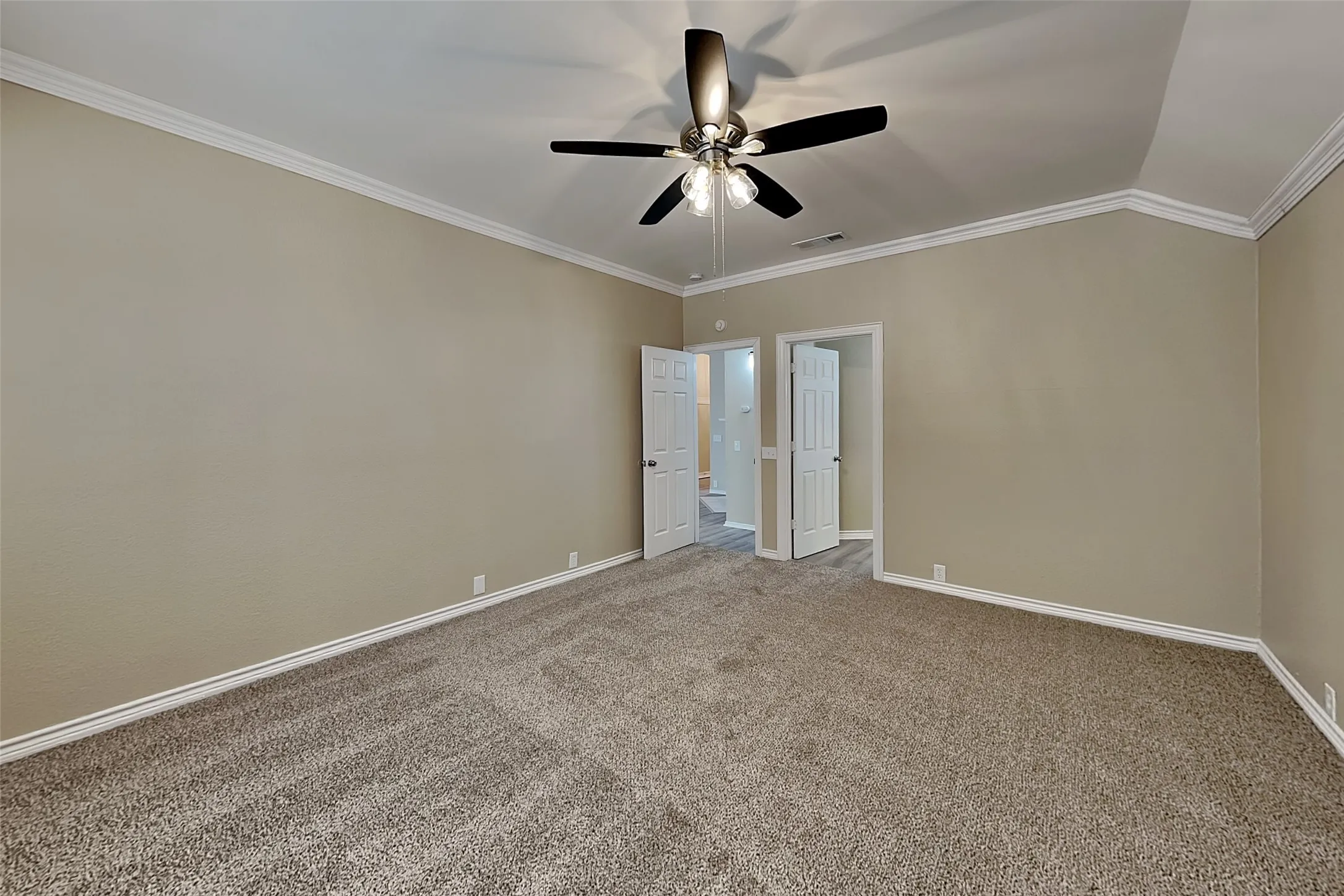 Single Family Residence For Rent in Tarrant County , 4733 Parkmount Drive, Fort Worth, Texas 76137, 3 Bedroom, 2 Bathroom, 2 Garage spaces, 1,768 Sqft, built in 2000, mls#21371846, Real Estate Agent in Fort Worth, Homes For Rent in Tarrant county, Homes For Rent in Fort Worth, Realtor in Fort Worth Texas, Real Estate Brokerage Independent Realty Texas, Luminita Cordes Realtor