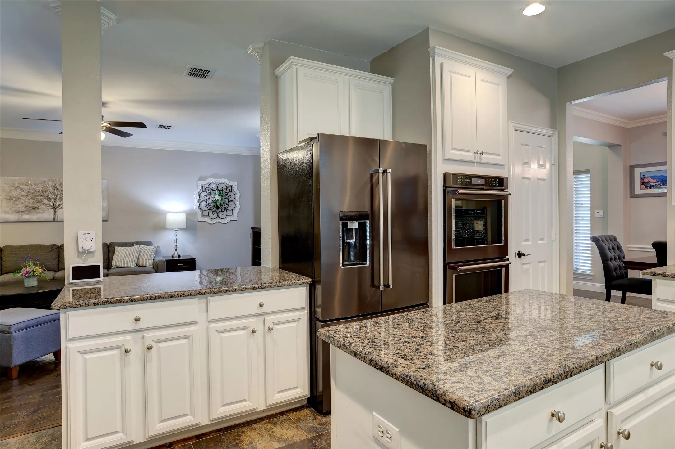 Single Family Residence For Sale in Collin County , 402 Irvine Drive, Allen, Texas 75013, 5 Bedroom, 4 Bathroom, 2 Garage spaces, 2,922 Sqft, built in 1996, mls#21369249, Real Estate Agent in Allen, Homes For Sale in Collin county, Homes For Sale in Allen, Realtor in Allen Texas, Real Estate Brokerage Independent Realty Texas, Luminita Cordes Realtor